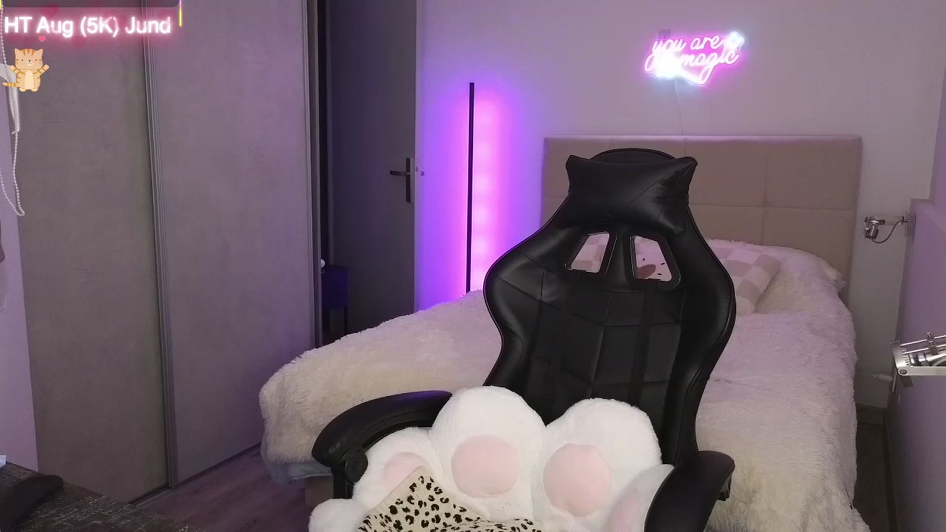 Gallery image thumbnail from Aliannaa's myfreecams stream on, 08/26/2025, 23:38 image 1 of 20