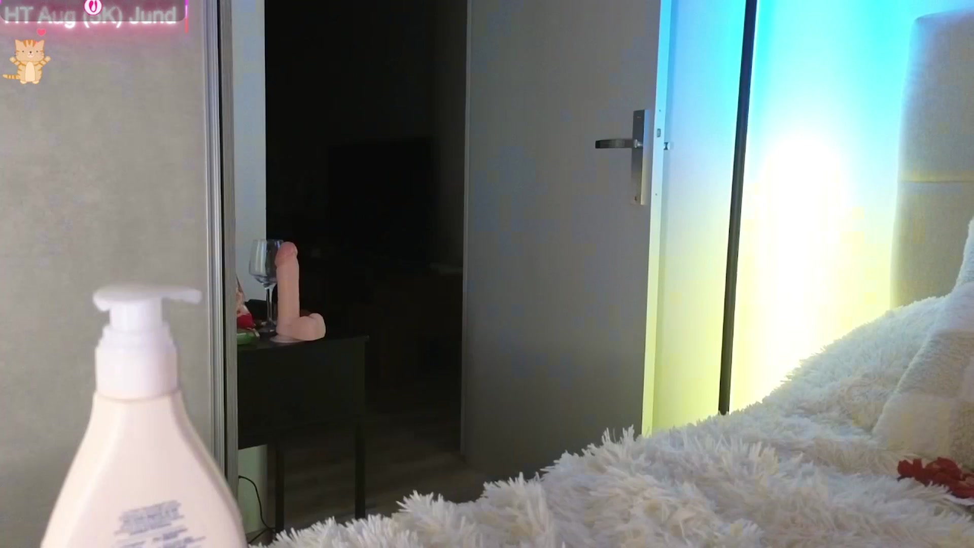 Gallery image thumbnail from Aliannaa's myfreecams stream on, 08/30/2025, 24:47 image 8 of 20