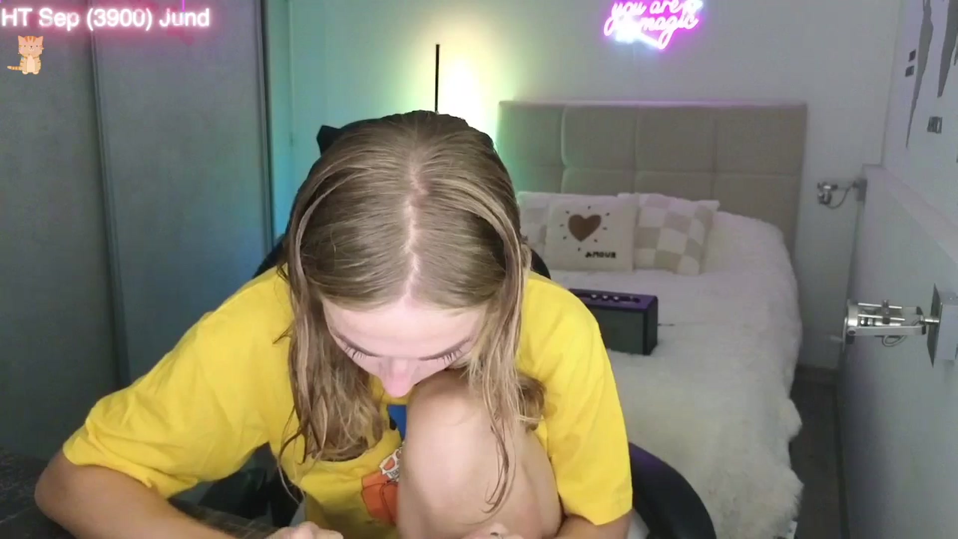 Gallery image thumbnail from Aliannaa's myfreecams stream on, 09/08/2025, 20:08 image 2 of 20