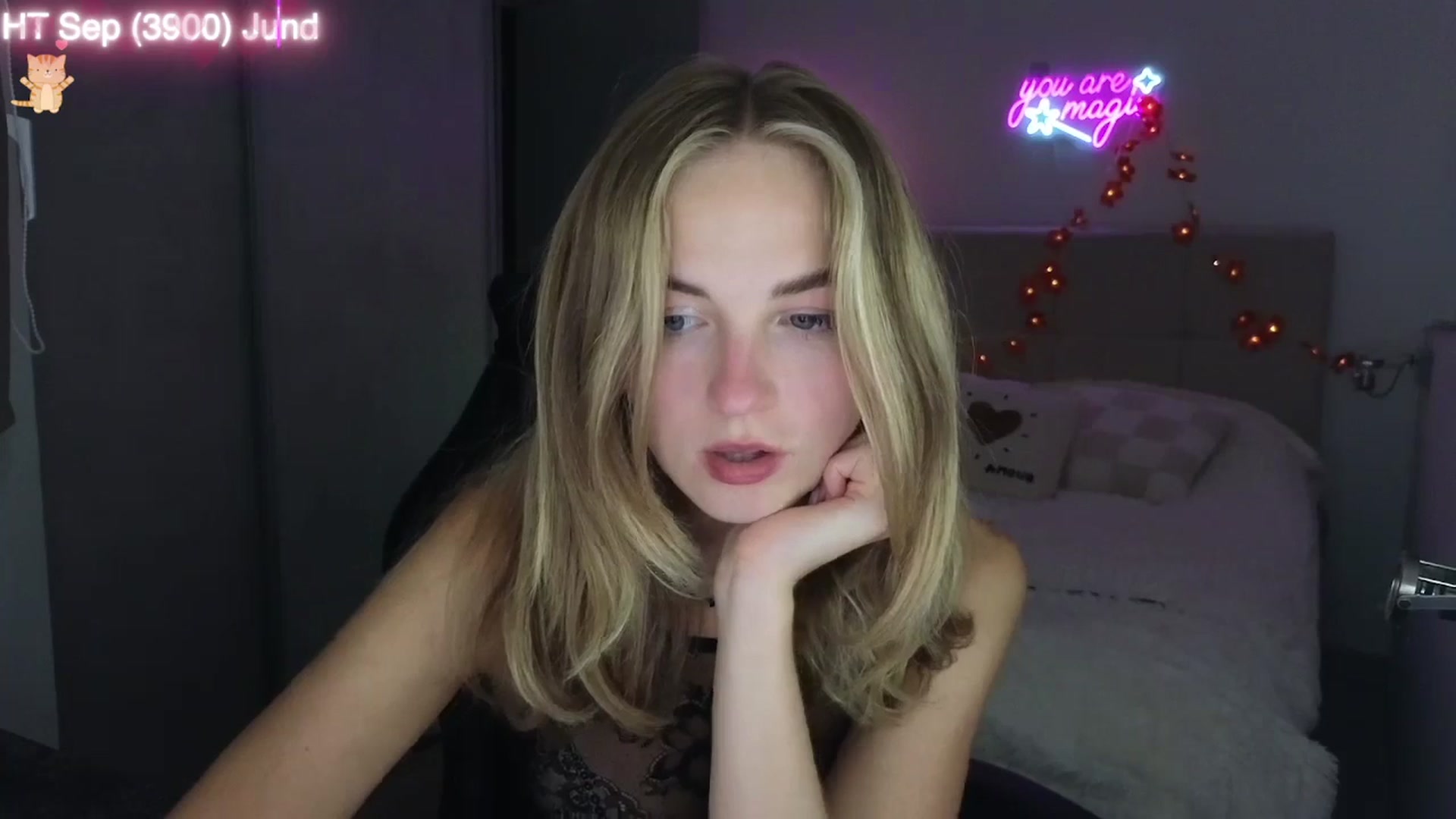 Gallery image thumbnail from Aliannaa's myfreecams stream on, 09/10/2025, 20:08 image 16 of 20