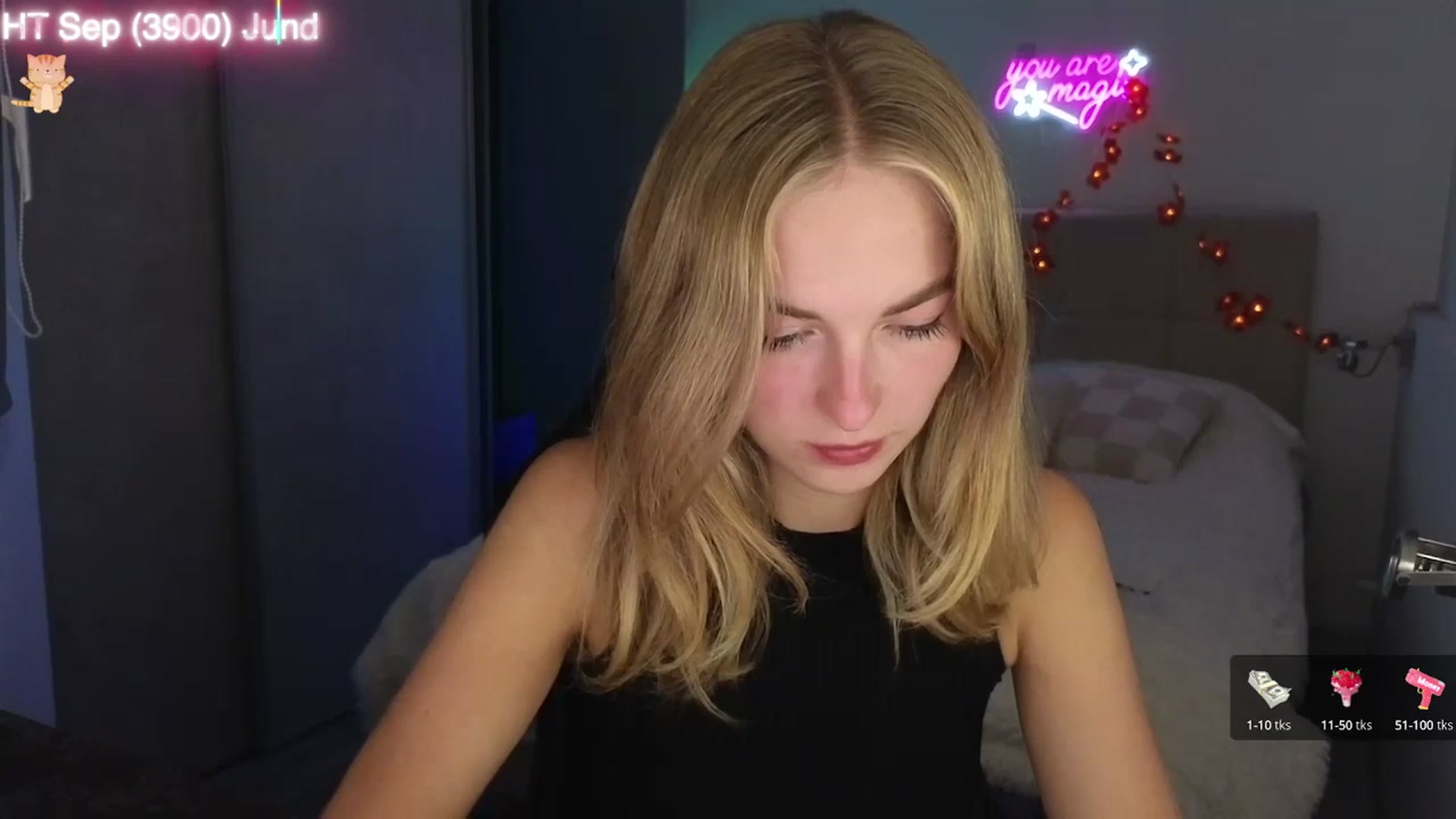 Gallery image thumbnail from Aliannaa's myfreecams stream on, 09/10/2025, 20:08 image 7 of 20