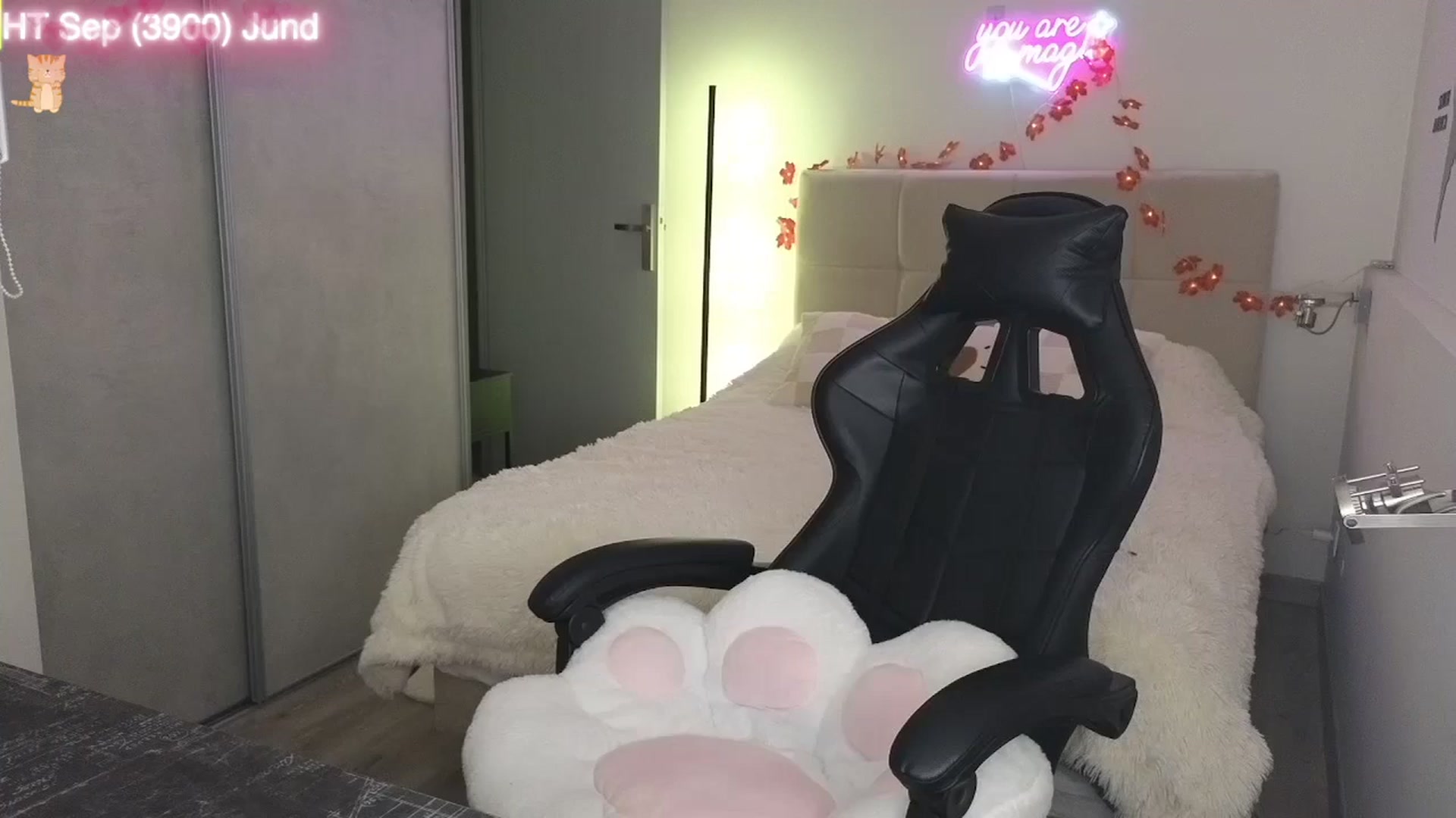 Gallery image thumbnail from Aliannaa's myfreecams stream on, 09/11/2025, 22:34 image 3 of 20