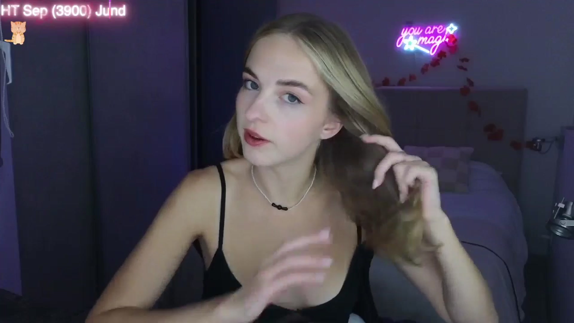 Gallery image thumbnail from Aliannaa's myfreecams stream on, 09/15/2025, 20:09 image 2 of 20