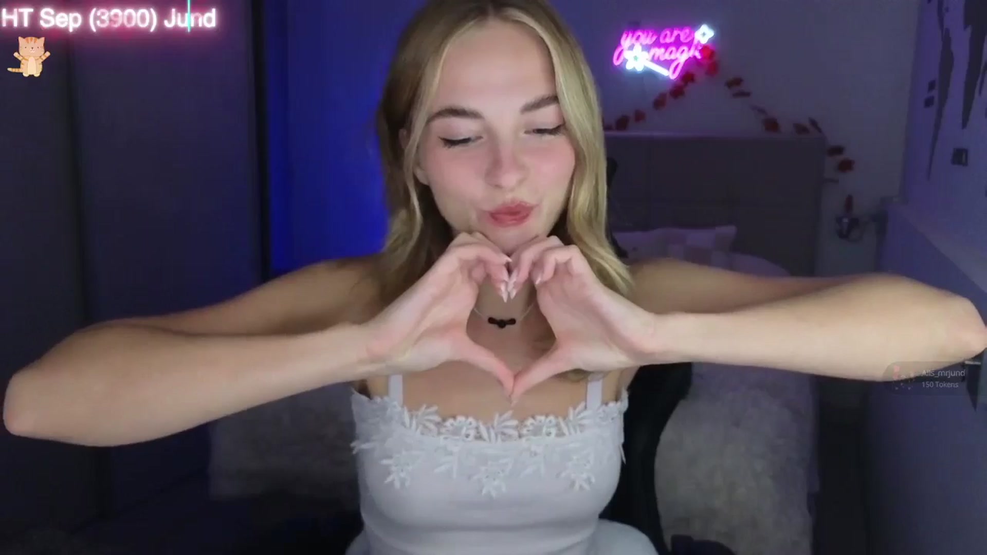 Gallery image thumbnail from Aliannaa's myfreecams stream on, 09/16/2025, 18:48 image 14 of 20