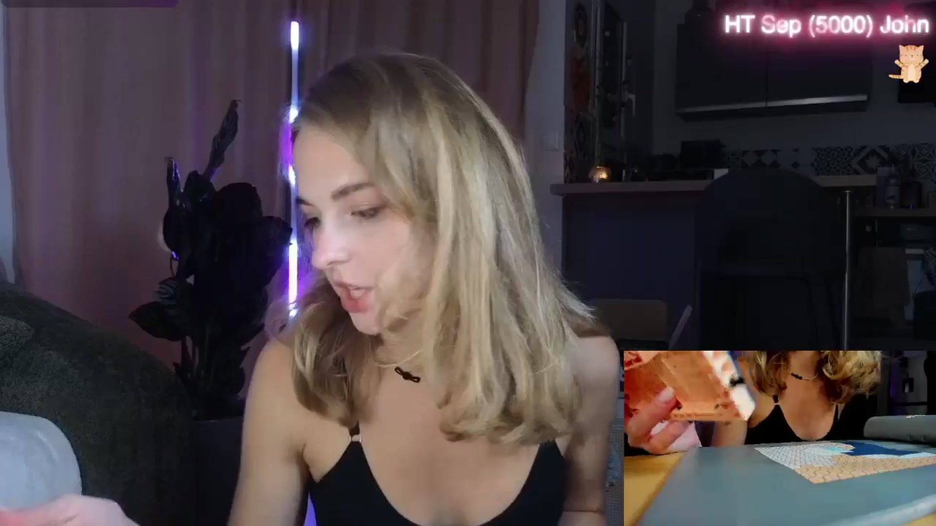 Gallery image thumbnail from Aliannaa's myfreecams stream on, 09/24/2025, 19:44 image 10 of 20