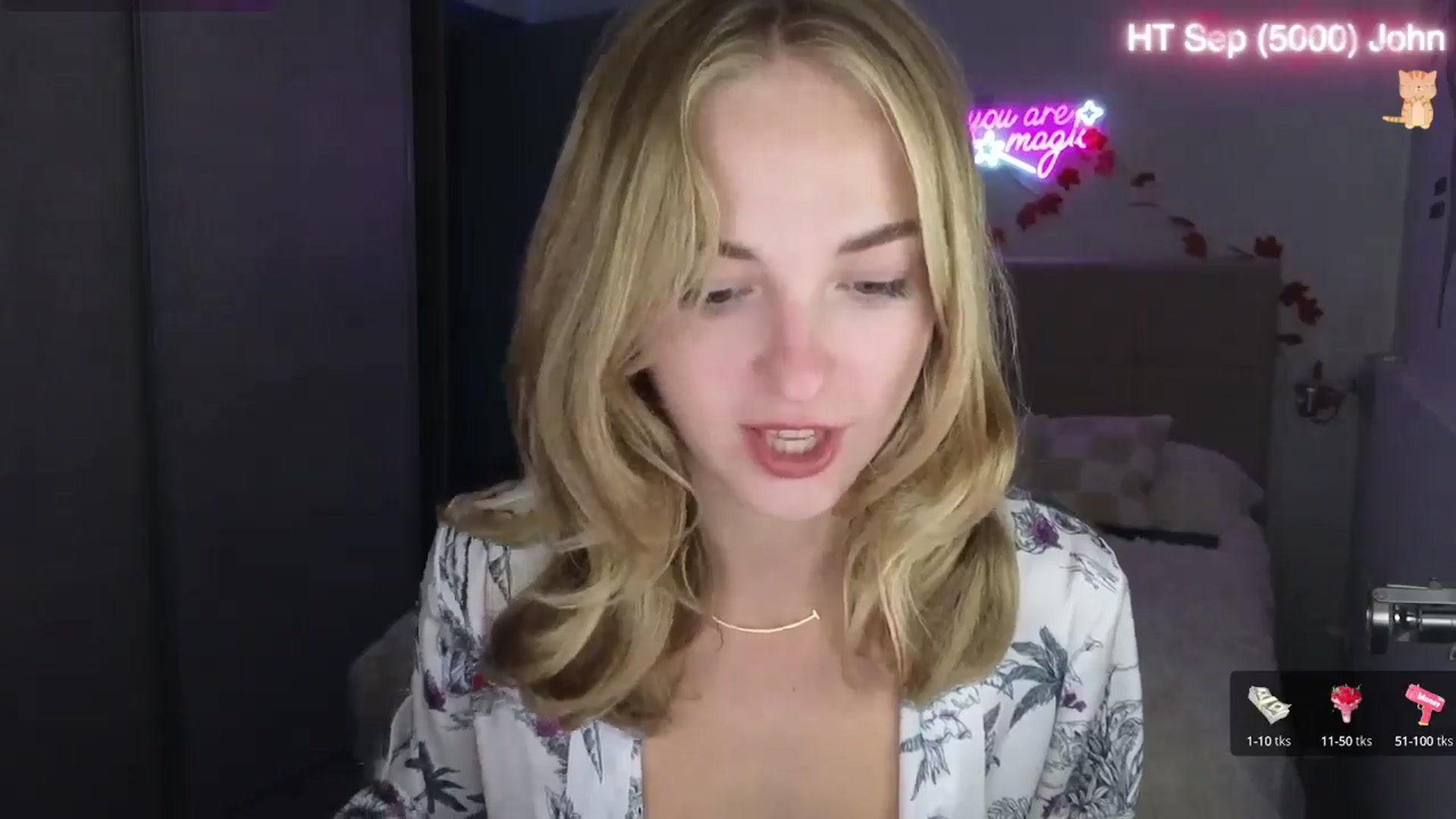 Gallery image thumbnail from Aliannaa's myfreecams stream on, 09/25/2025, 22:05 image 10 of 20