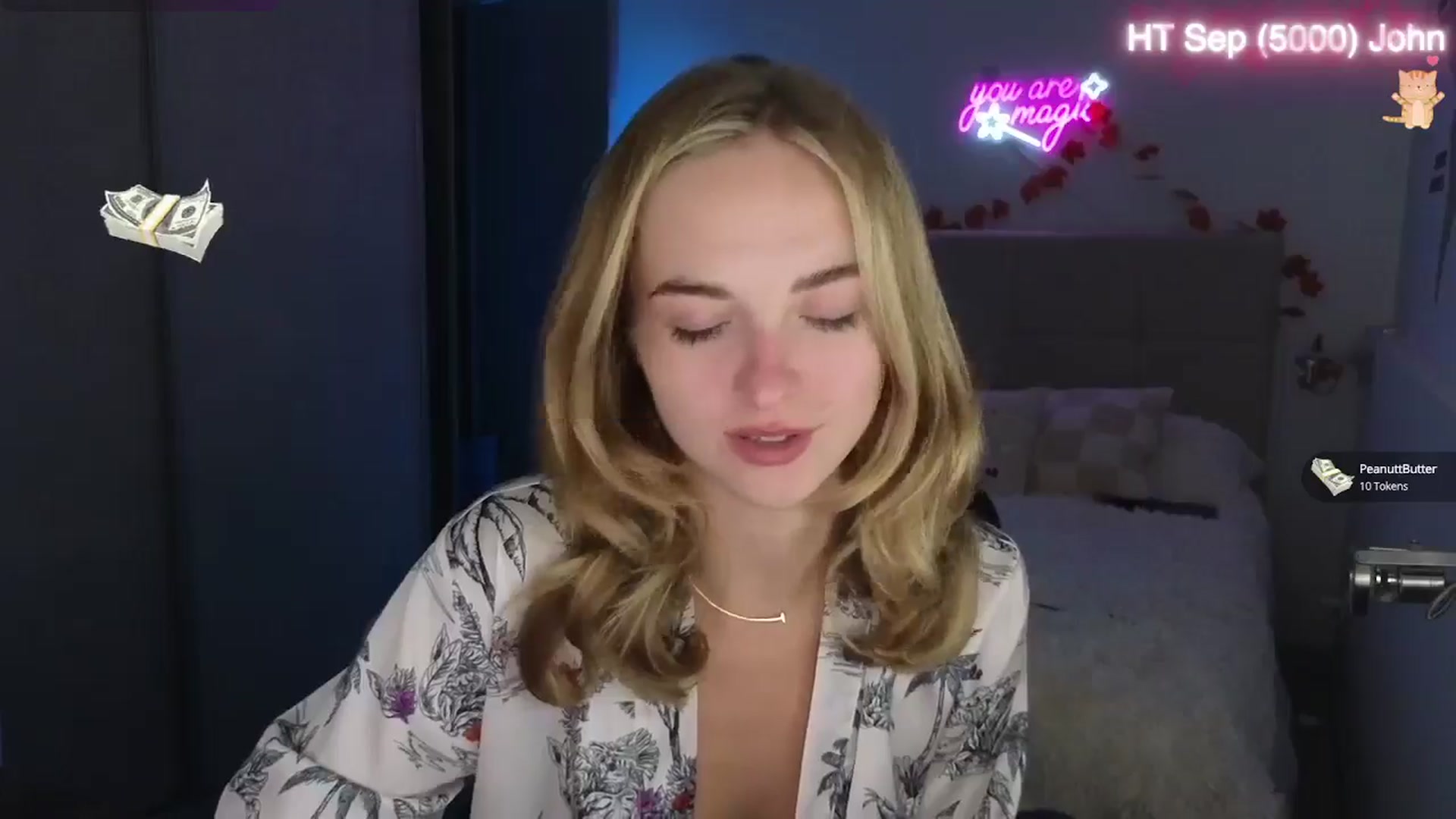 Gallery image thumbnail from Aliannaa's myfreecams stream on, 09/25/2025, 23:15 image 19 of 20