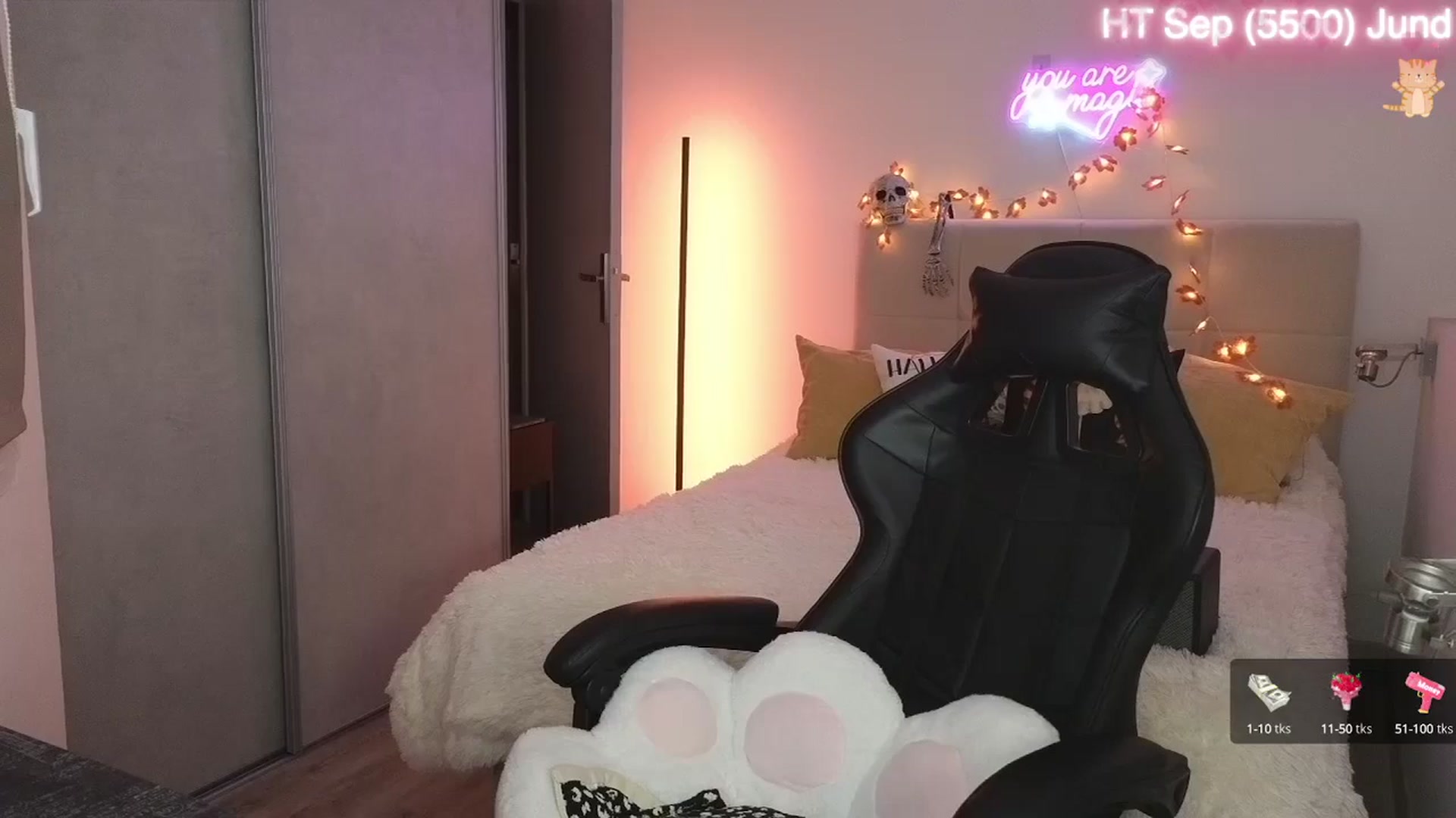 Gallery image thumbnail from Aliannaa's myfreecams stream on, 09/30/2025, 23:57 image 5 of 20