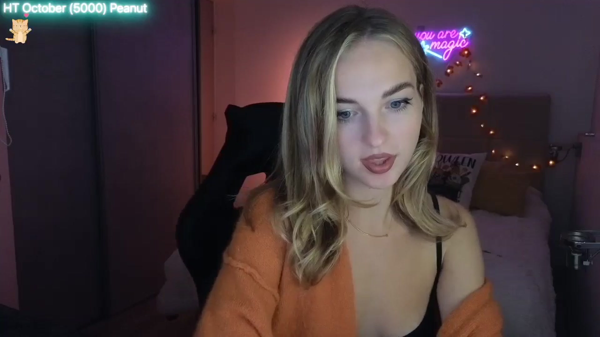 Gallery image thumbnail from Aliannaa's myfreecams stream on, 10/05/2025, 20:56 image 2 of 20