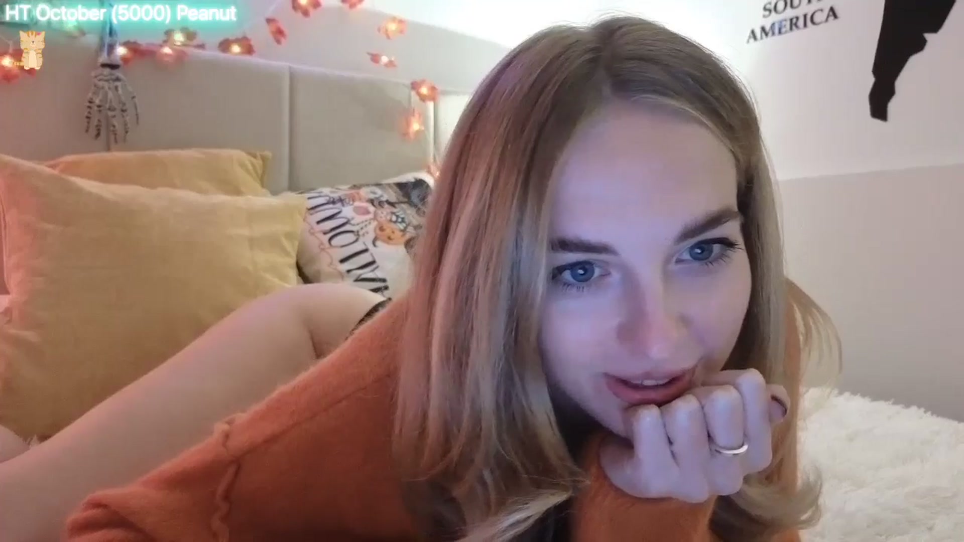 Gallery image thumbnail from Aliannaa's myfreecams stream on, 10/05/2025, 22:56 image 3 of 20