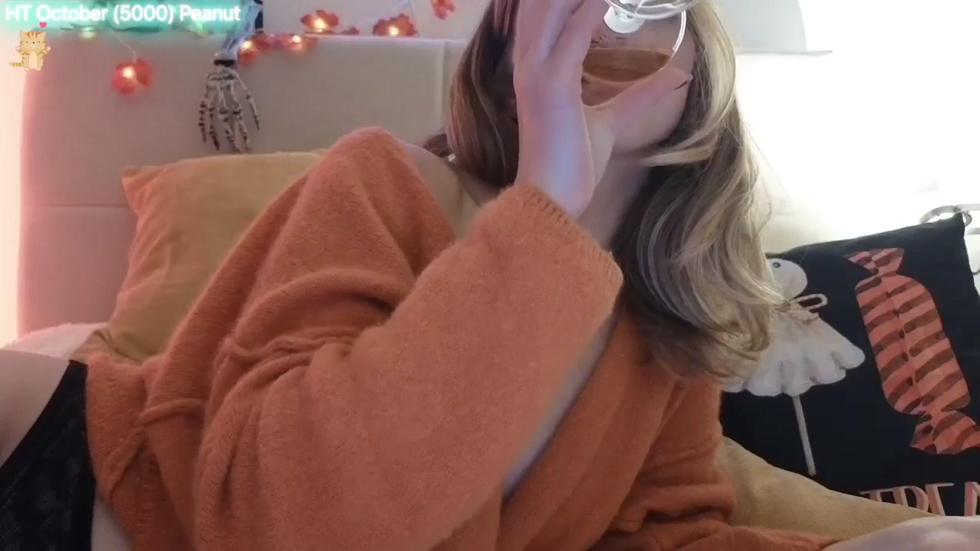 Gallery image thumbnail from Aliannaa's myfreecams stream on, 10/05/2025, 22:56 image 16 of 20