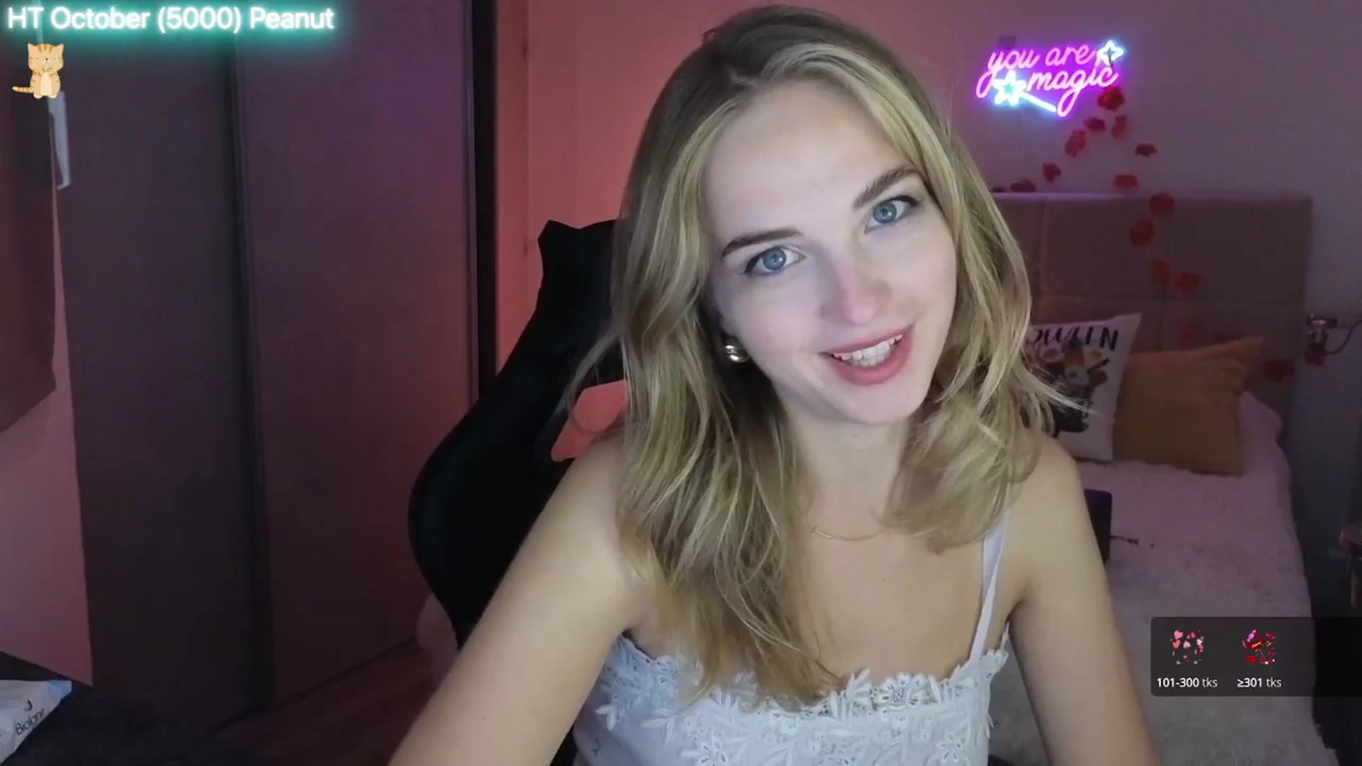 Gallery image thumbnail from Aliannaa's myfreecams stream on, 10/06/2025, 21:26 image 10 of 20