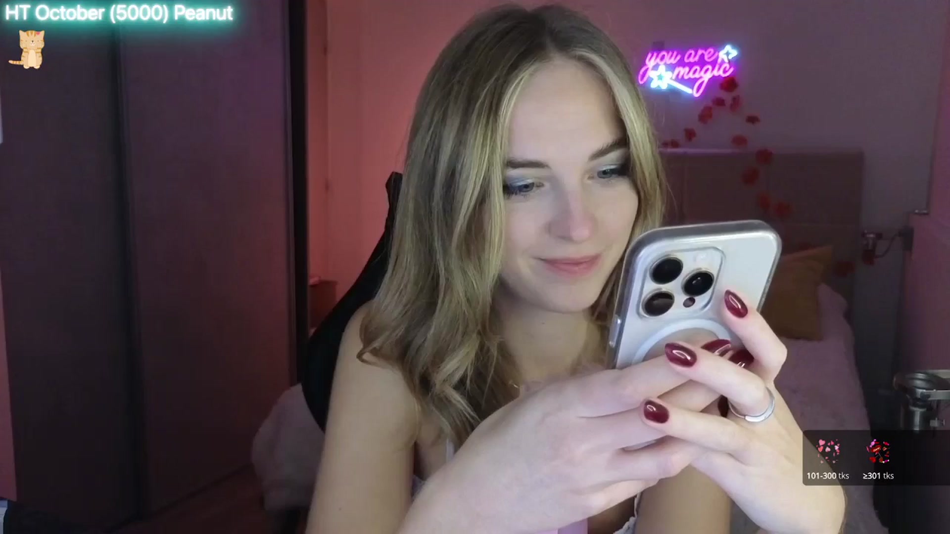 Gallery image thumbnail from Aliannaa's myfreecams stream on, 10/06/2025, 21:26 image 1 of 20