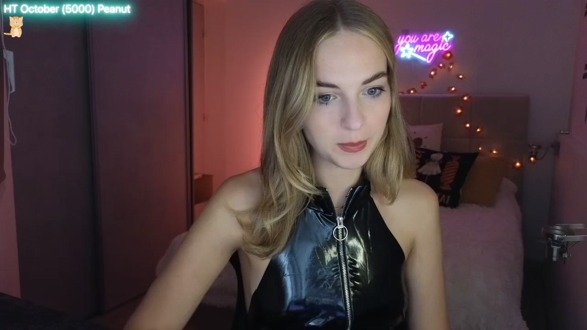 Gallery image thumbnail from Aliannaa's myfreecams stream on, 10/07/2025, 20:39 image 1 of 20