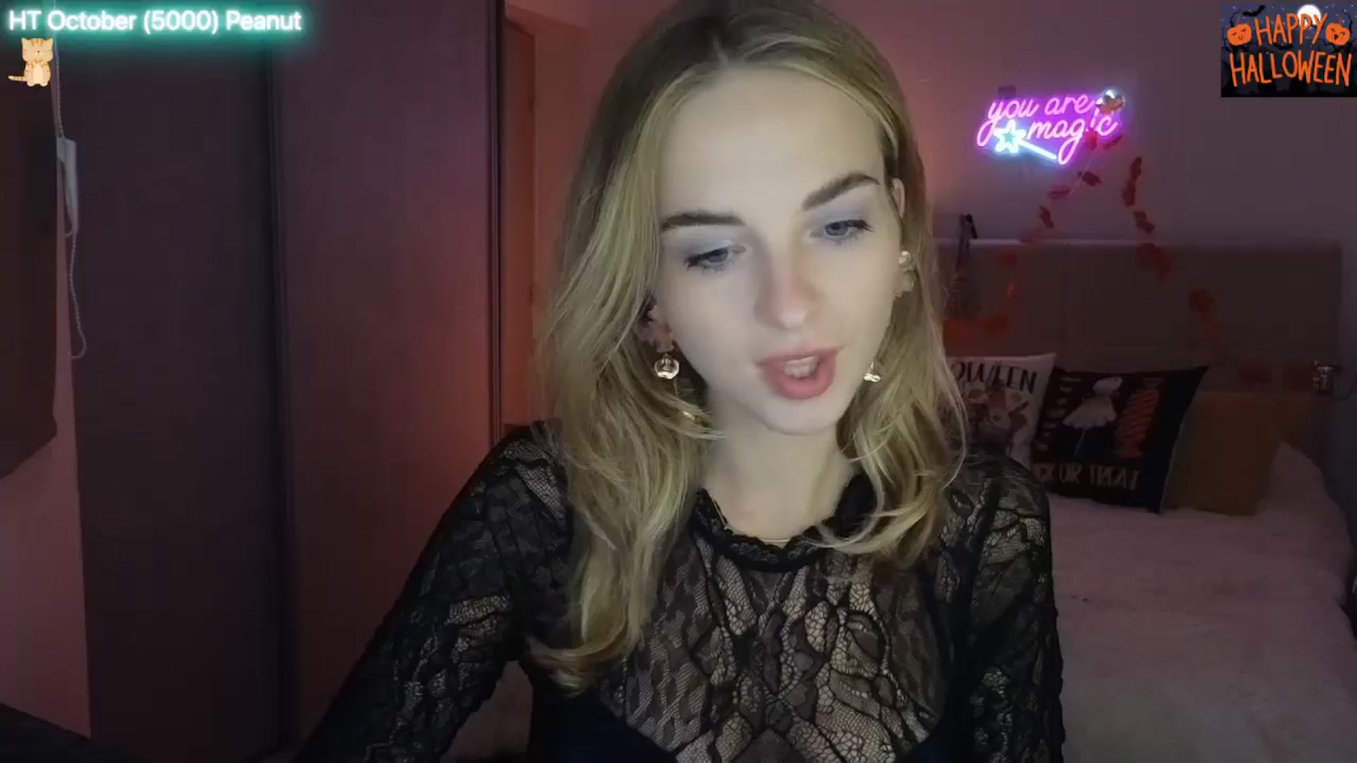 Gallery image thumbnail from Aliannaa's myfreecams stream on, 10/09/2025, 22:16 image 2 of 20
