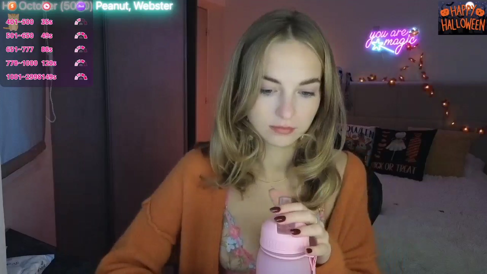 Gallery image thumbnail from Aliannaa's myfreecams stream on, 10/10/2025, 07:01 image 14 of 20