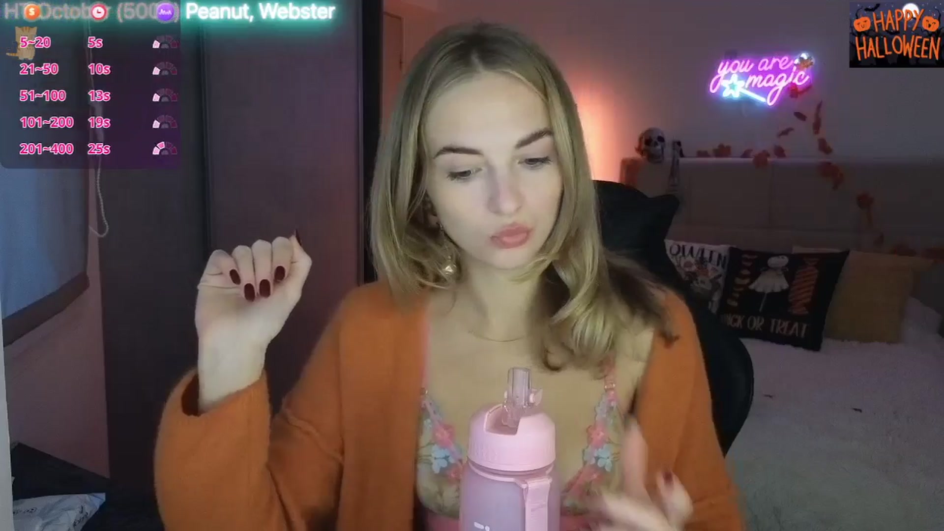 Gallery image thumbnail from Aliannaa's myfreecams stream on, 10/10/2025, 07:01 image 17 of 20