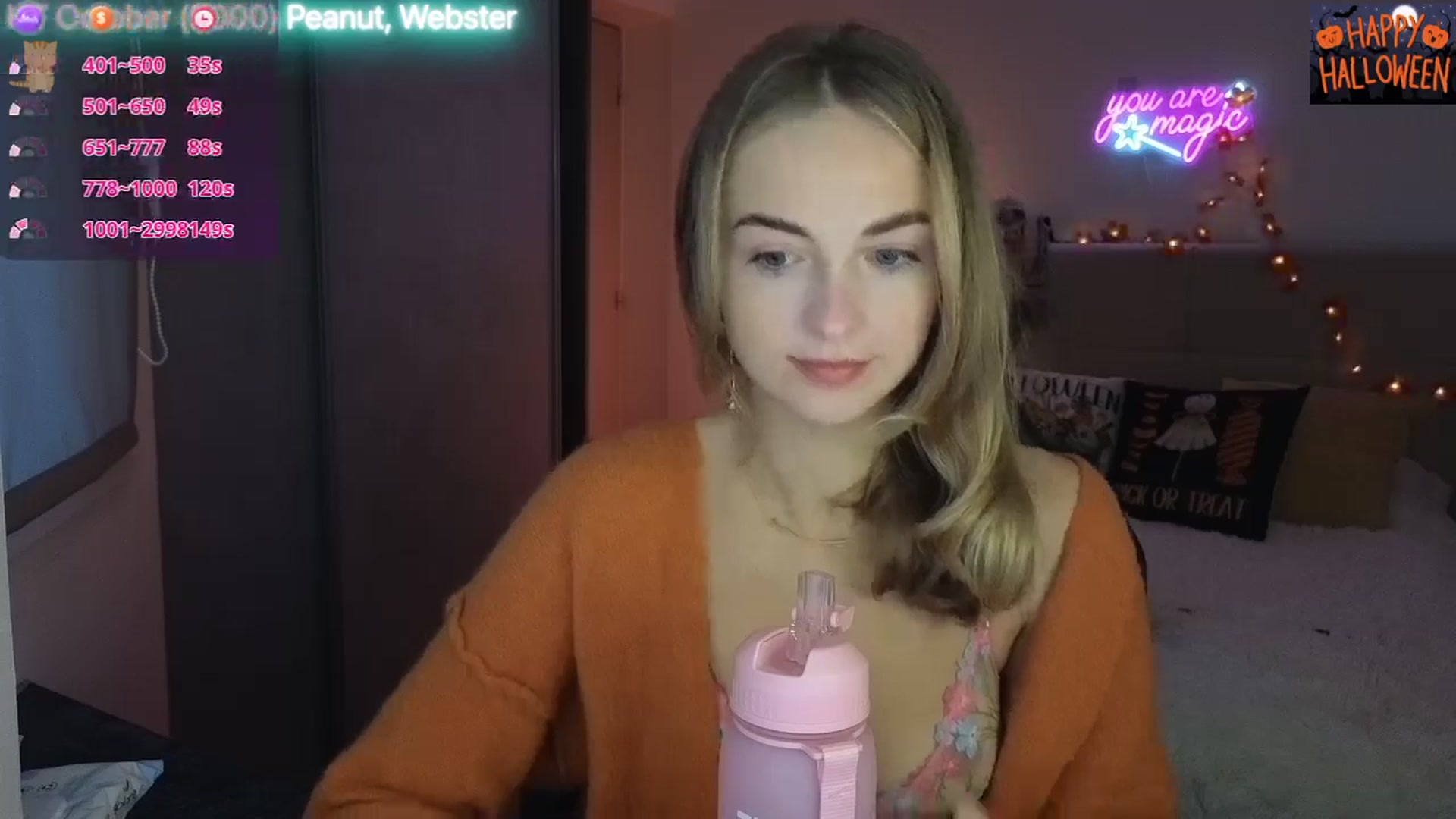 Gallery image thumbnail from Aliannaa's myfreecams stream on, 10/10/2025, 07:01 image 18 of 20