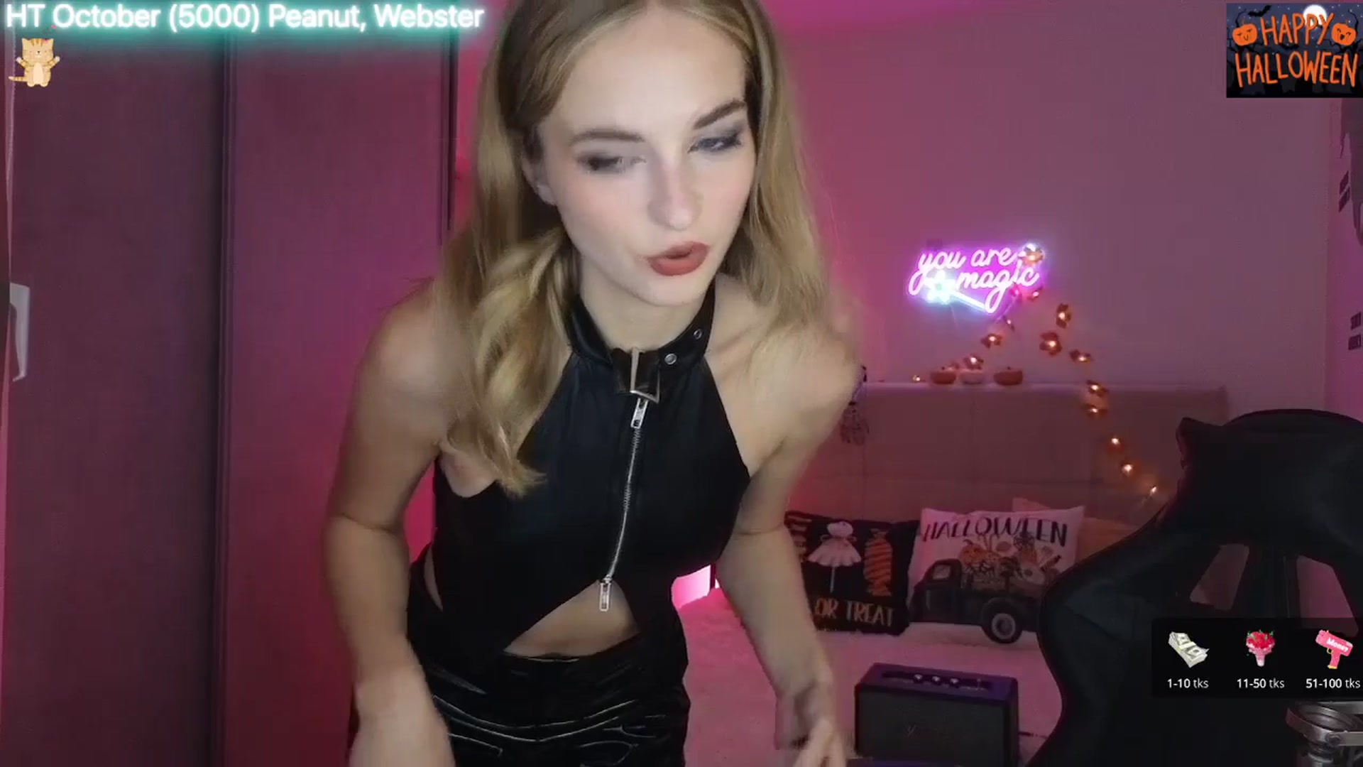 Gallery image thumbnail from Aliannaa's myfreecams stream on, 10/12/2025, 19:19 image 14 of 20