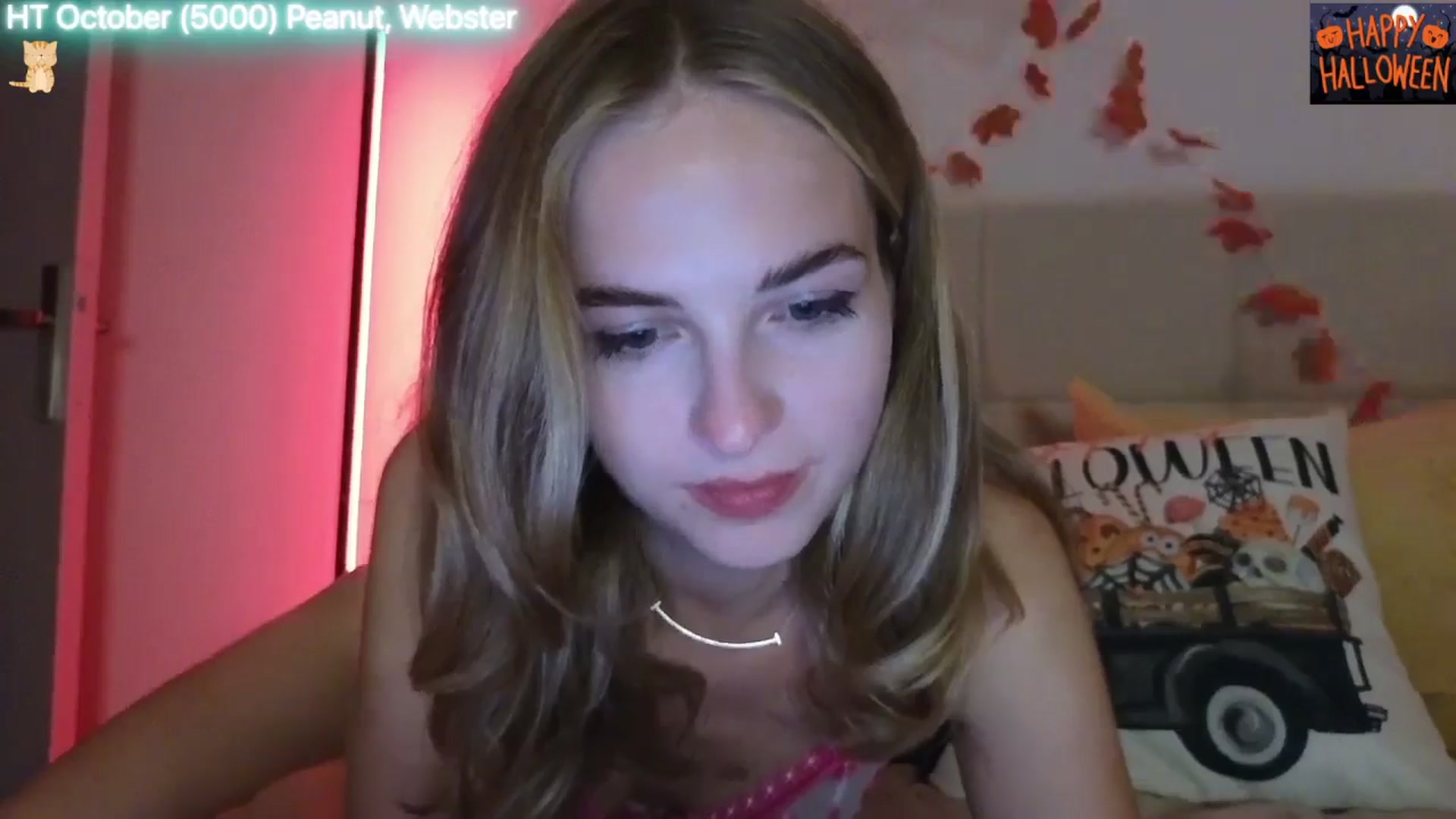 Gallery image thumbnail from Aliannaa's myfreecams stream on, 10/14/2025, 21:06 image 12 of 20