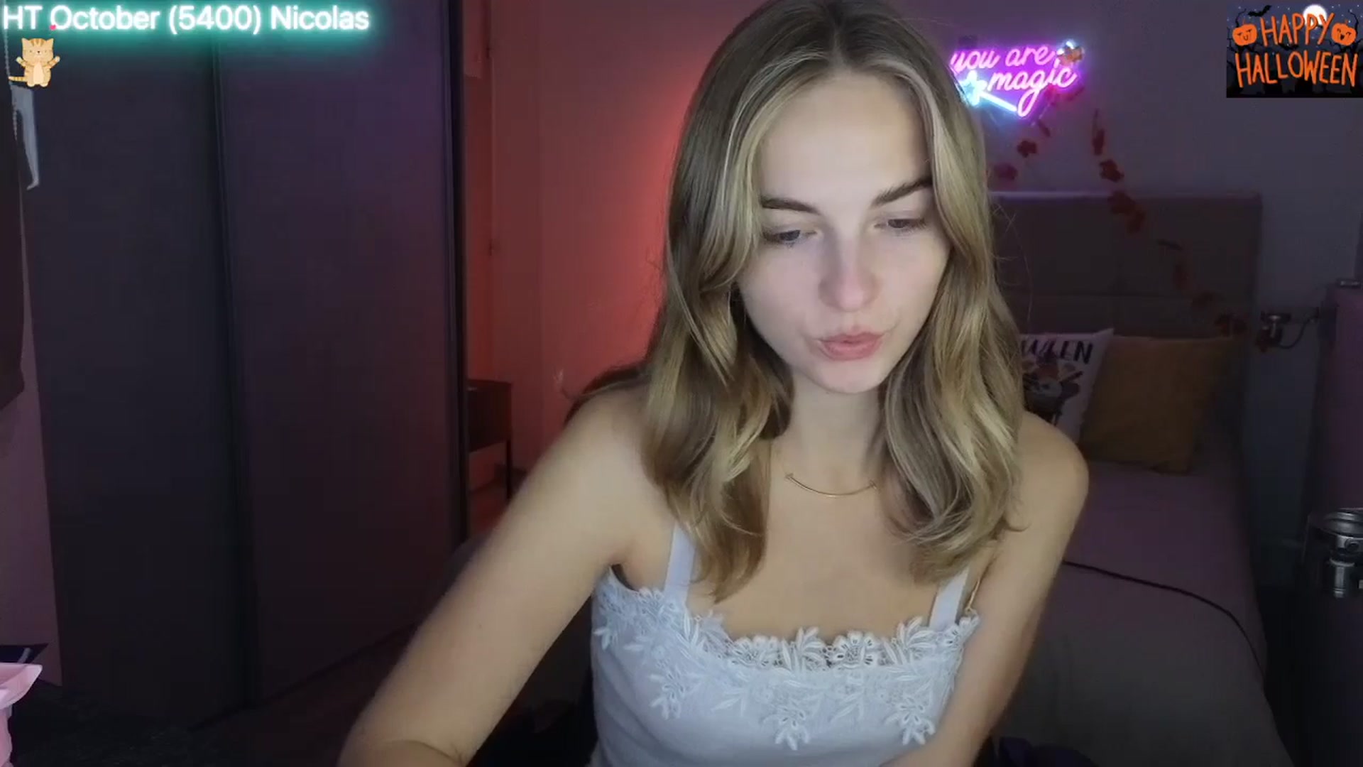 Gallery image thumbnail from Aliannaa's myfreecams stream on, 10/16/2025, 21:21 image 11 of 20