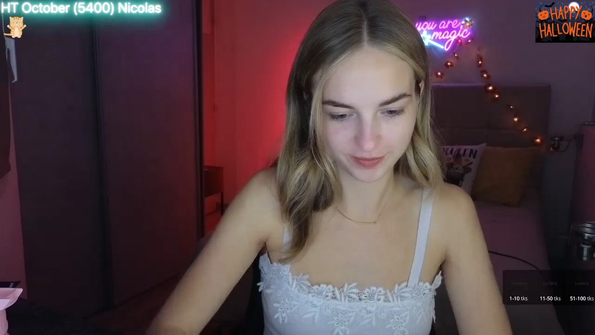 Gallery image thumbnail from Aliannaa's myfreecams stream on, 10/16/2025, 21:21 image 2 of 20