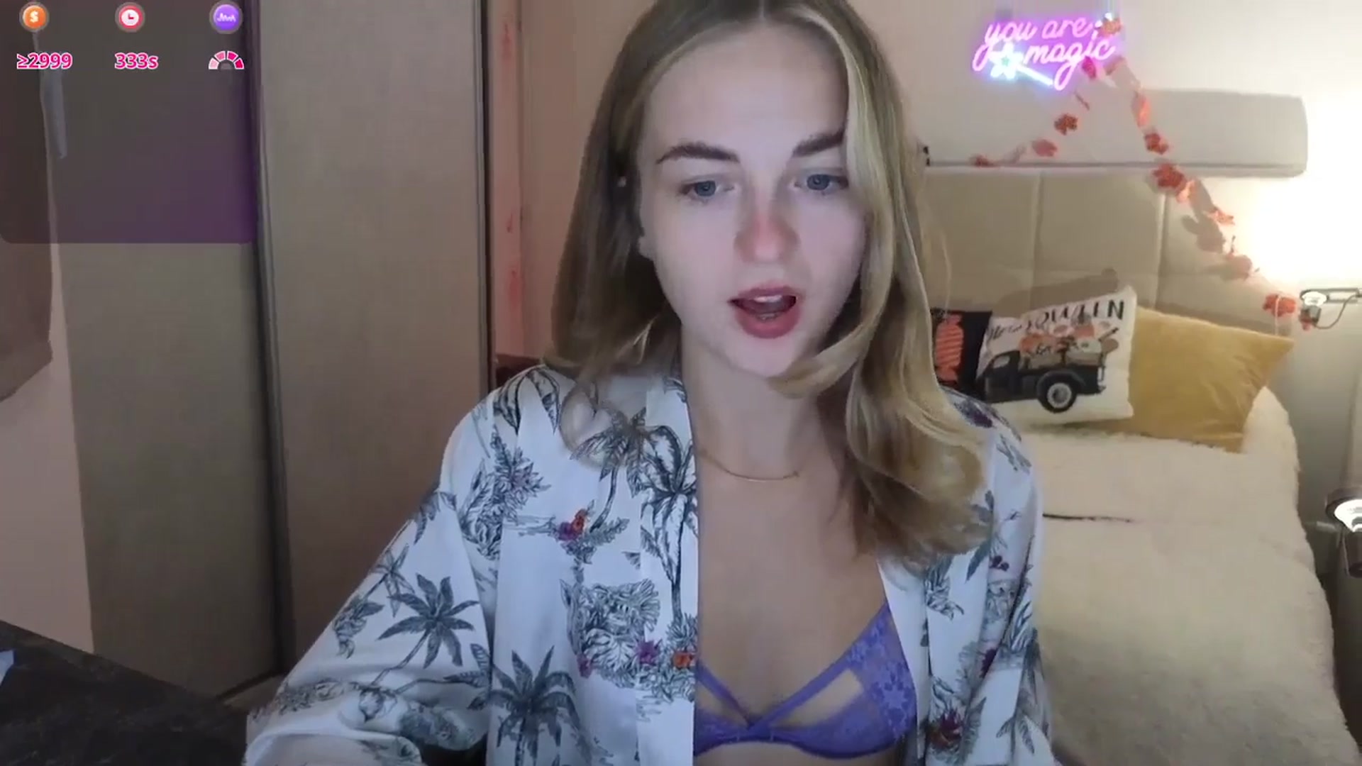 Gallery image thumbnail from Aliannaa's myfreecams stream on, 10/17/2025, 22:48 image 3 of 20