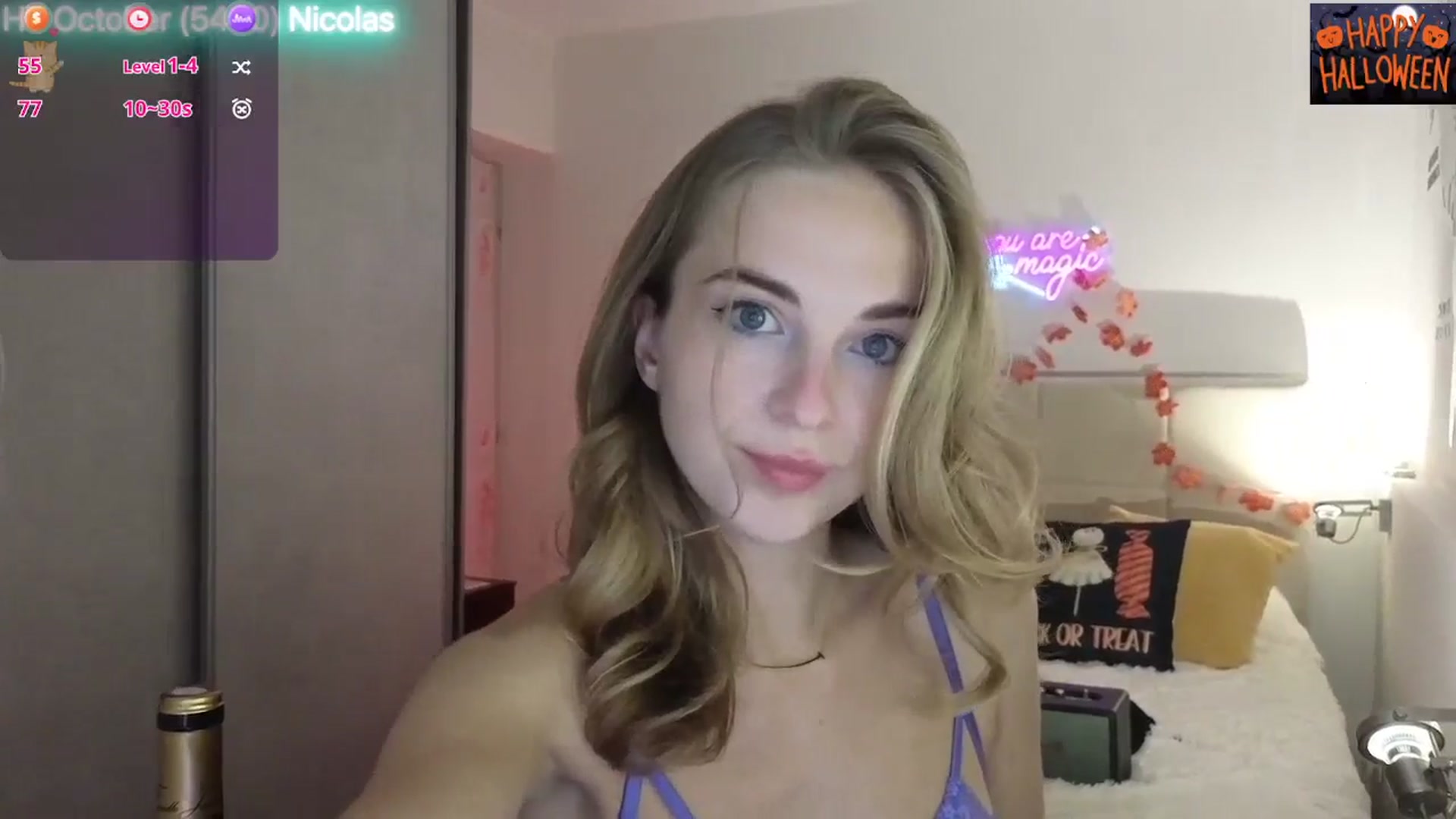 Gallery image thumbnail from Aliannaa's myfreecams stream on, 10/22/2025, 22:17 image 9 of 20