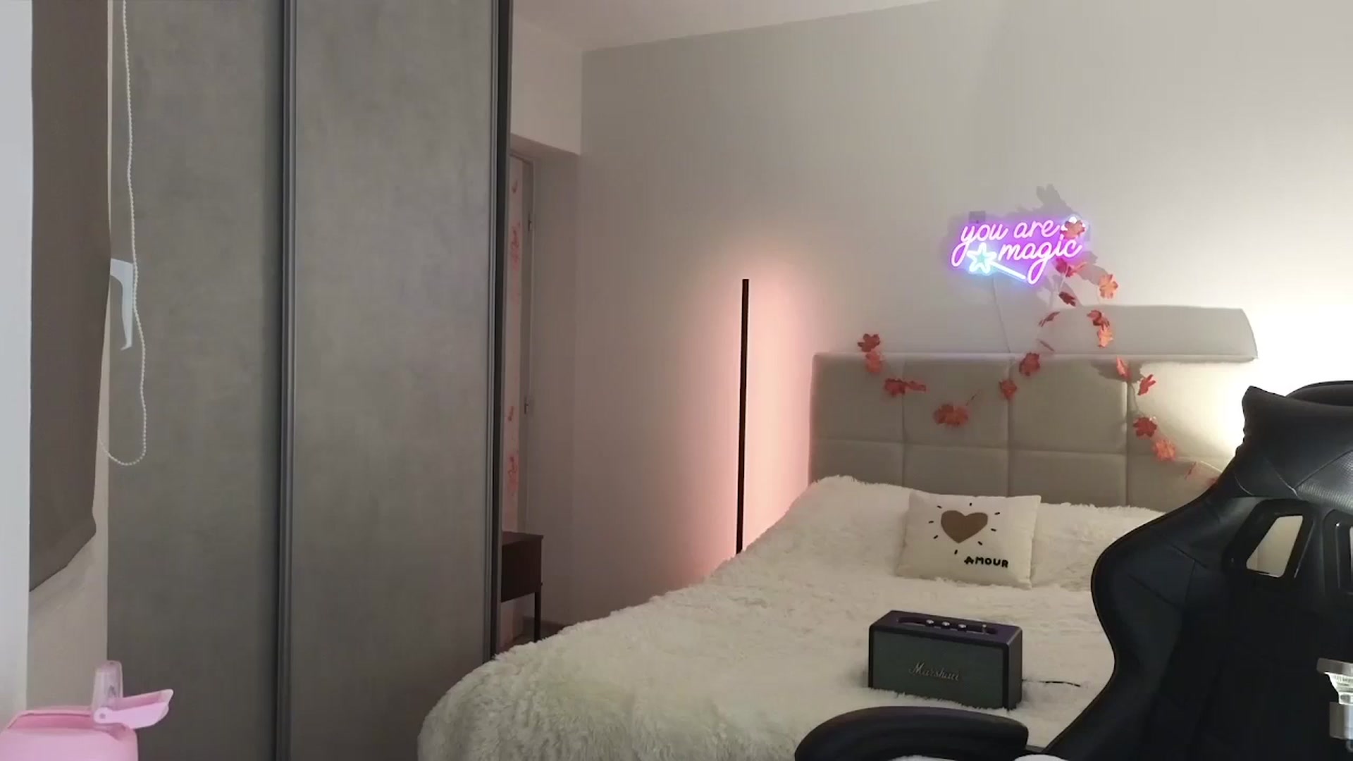 Gallery image thumbnail from Aliannaa's myfreecams stream on, 11/09/2025, 20:59 image 14 of 20