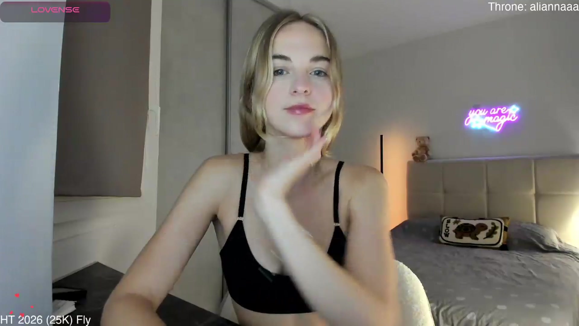 Gallery image thumbnail from Aliannaa's myfreecams stream on, 07/31/2026, 08:37 image 2 of 20