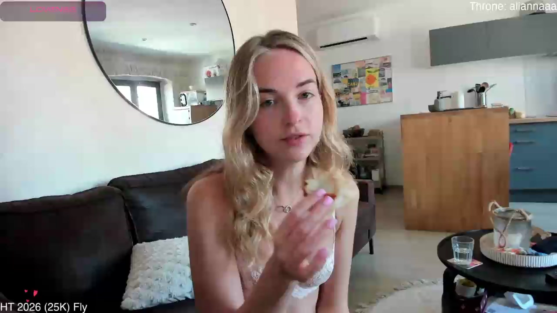 Gallery image thumbnail from Aliannaa's myfreecams stream on, 08/03/2026, 11:09 image 4 of 20