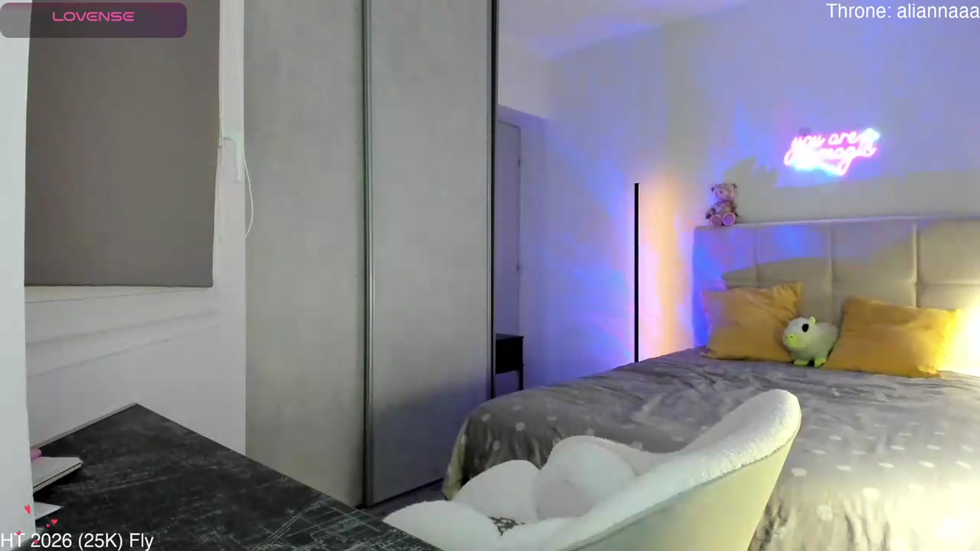 Gallery image thumbnail from Aliannaa's myfreecams stream on, 08/07/2026, 22:20 image 4 of 20