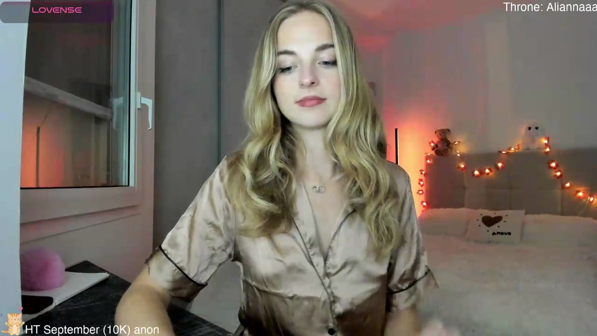 Gallery image thumbnail from Aliannaa's myfreecams stream on, 09/18/2026, 21:17 image 17 of 20