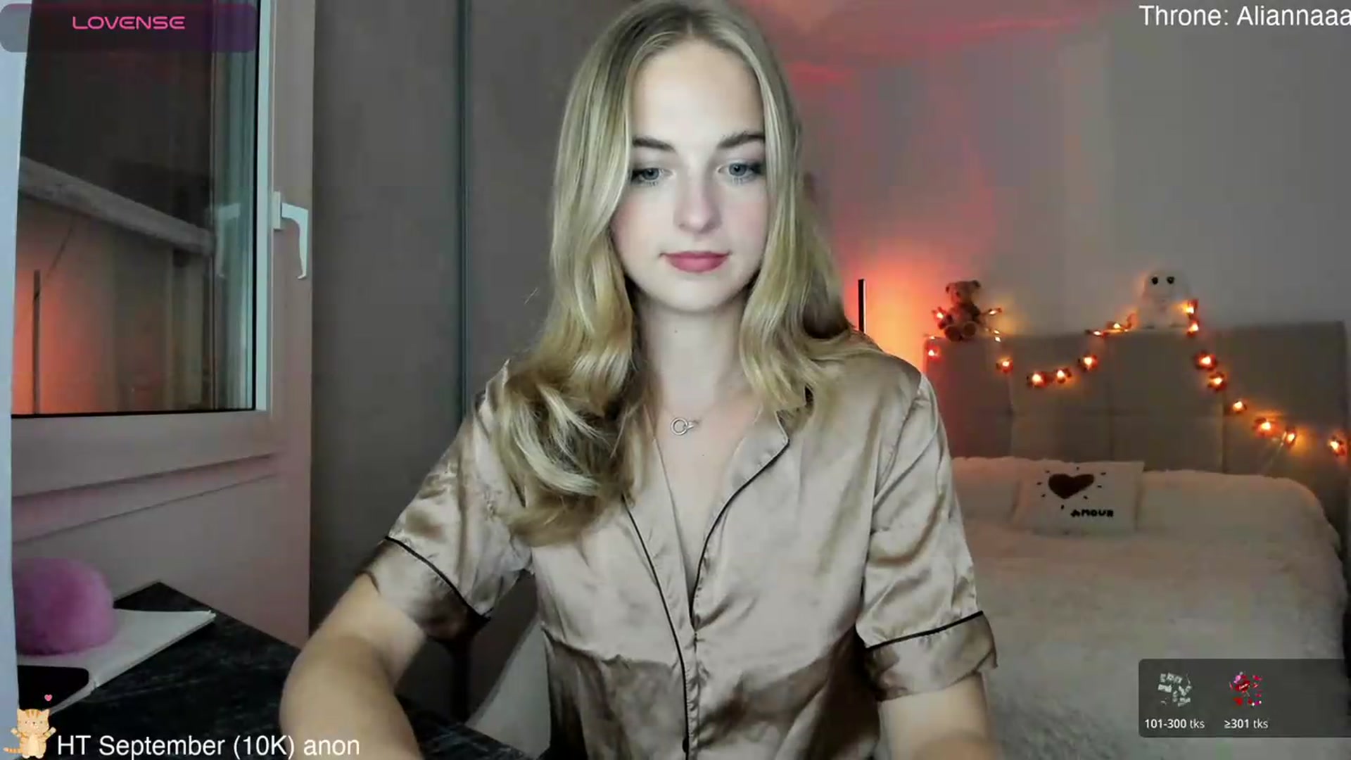 Gallery image thumbnail from Aliannaa's myfreecams stream on, 09/18/2026, 21:17 image 5 of 20