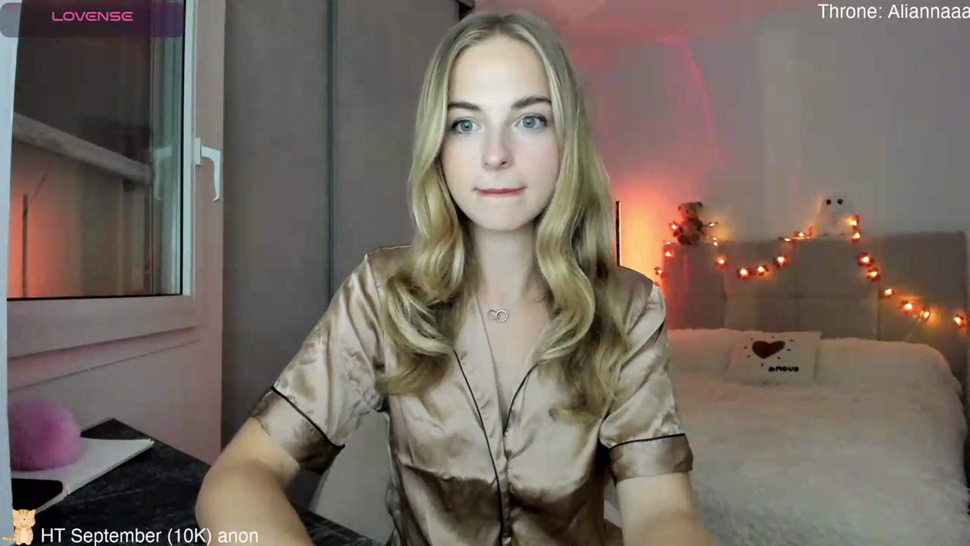 Gallery image thumbnail from Aliannaa's myfreecams stream on, 09/18/2026, 21:17 image 4 of 20
