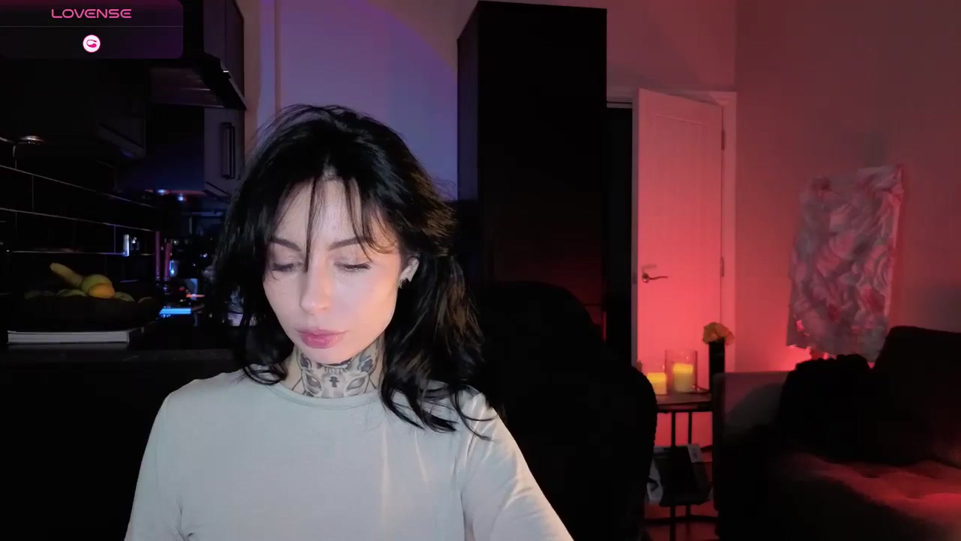 Gallery image thumbnail from Alice's myfreecams stream on, 12/23/2025, 11:36 image 19 of 20