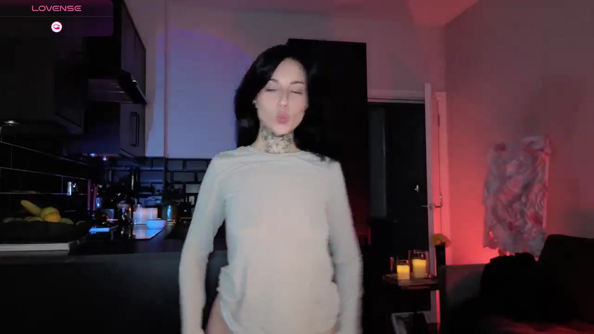 Gallery image thumbnail from Alice's myfreecams stream on, 12/23/2025, 11:36 image 6 of 20