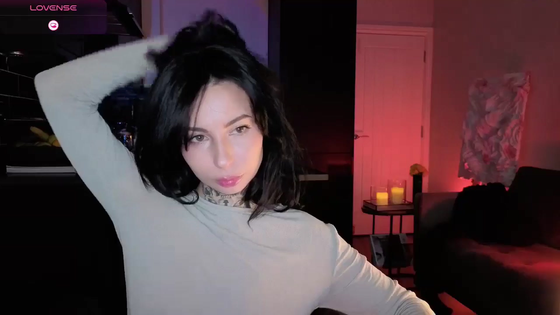 Gallery image thumbnail from Alice's myfreecams stream on, 12/23/2025, 11:36 image 15 of 20