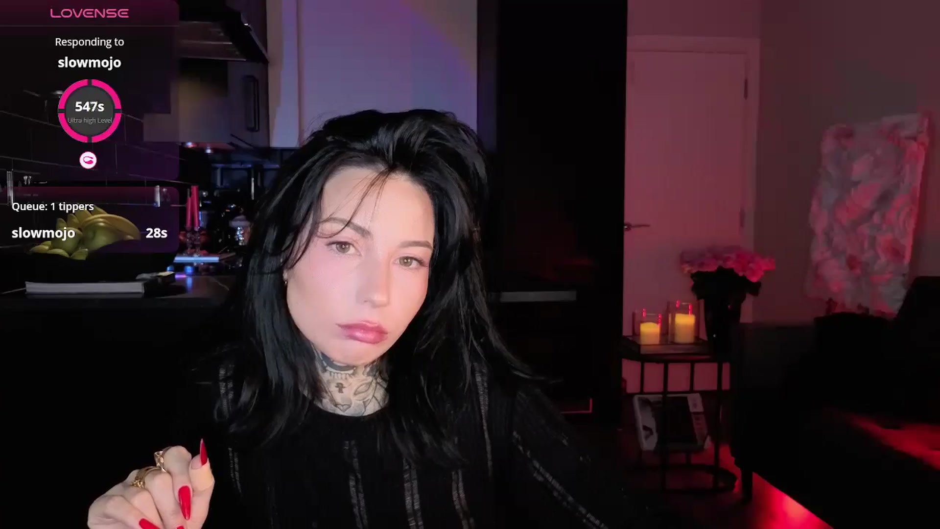 Gallery image thumbnail from Alice's myfreecams stream on, 12/25/2025, 03:50 image 4 of 20