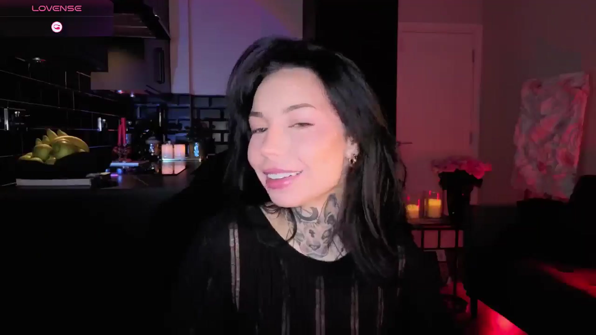 Gallery image thumbnail from Alice's myfreecams stream on, 12/25/2025, 03:50 image 8 of 20