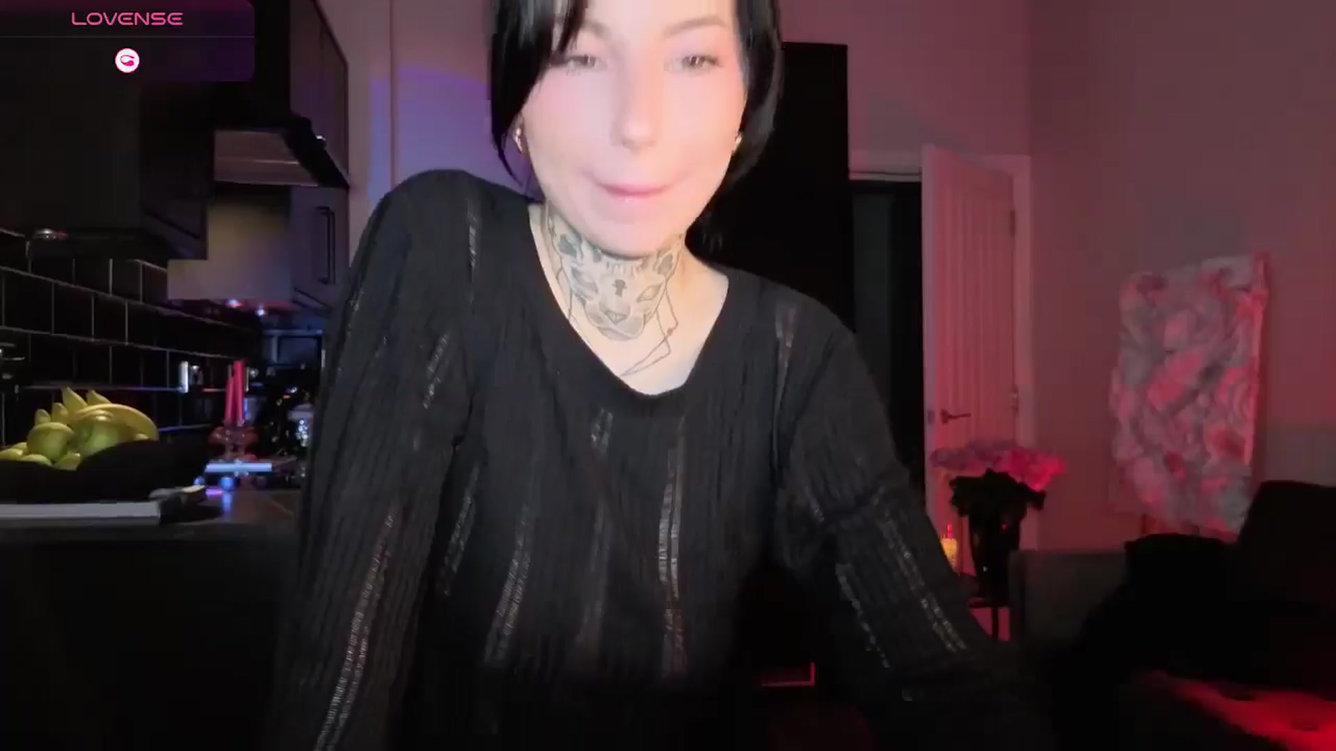 Gallery image thumbnail from Alice's myfreecams stream on, 12/25/2025, 04:58 image 2 of 20