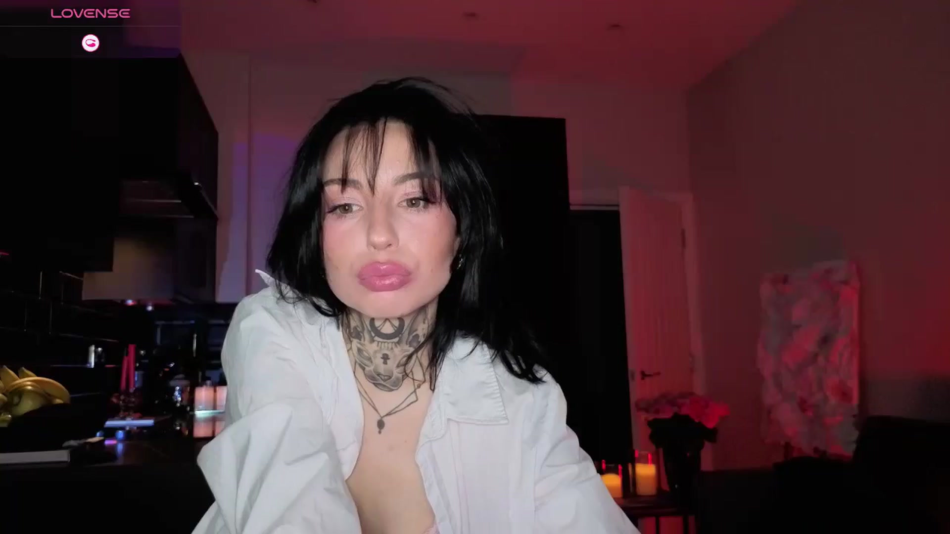 Gallery image thumbnail from Alice's myfreecams stream on, 12/25/2025, 04:58 image 14 of 20