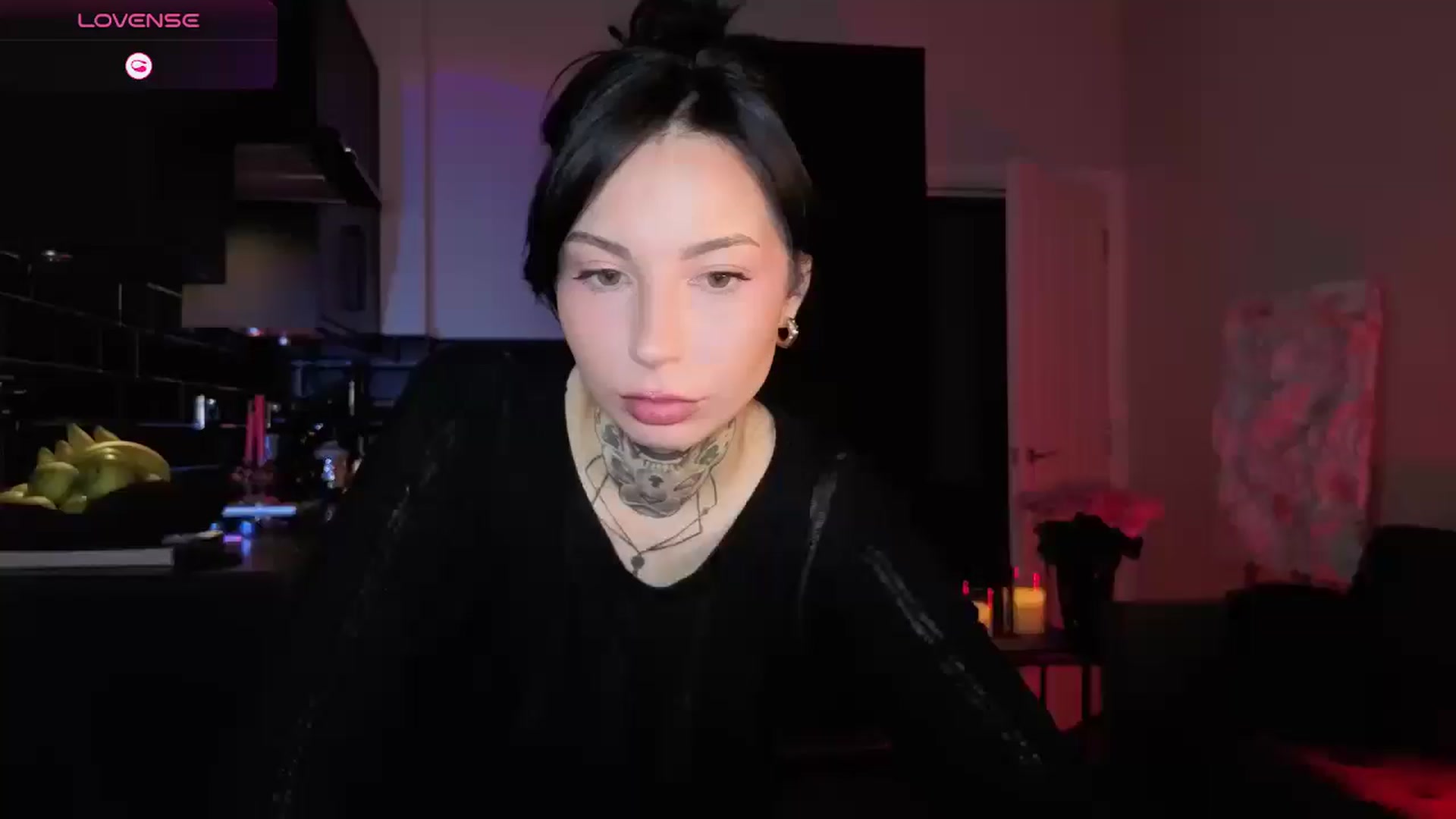 Gallery image thumbnail from Alice's myfreecams stream on, 12/25/2025, 04:58 image 1 of 20