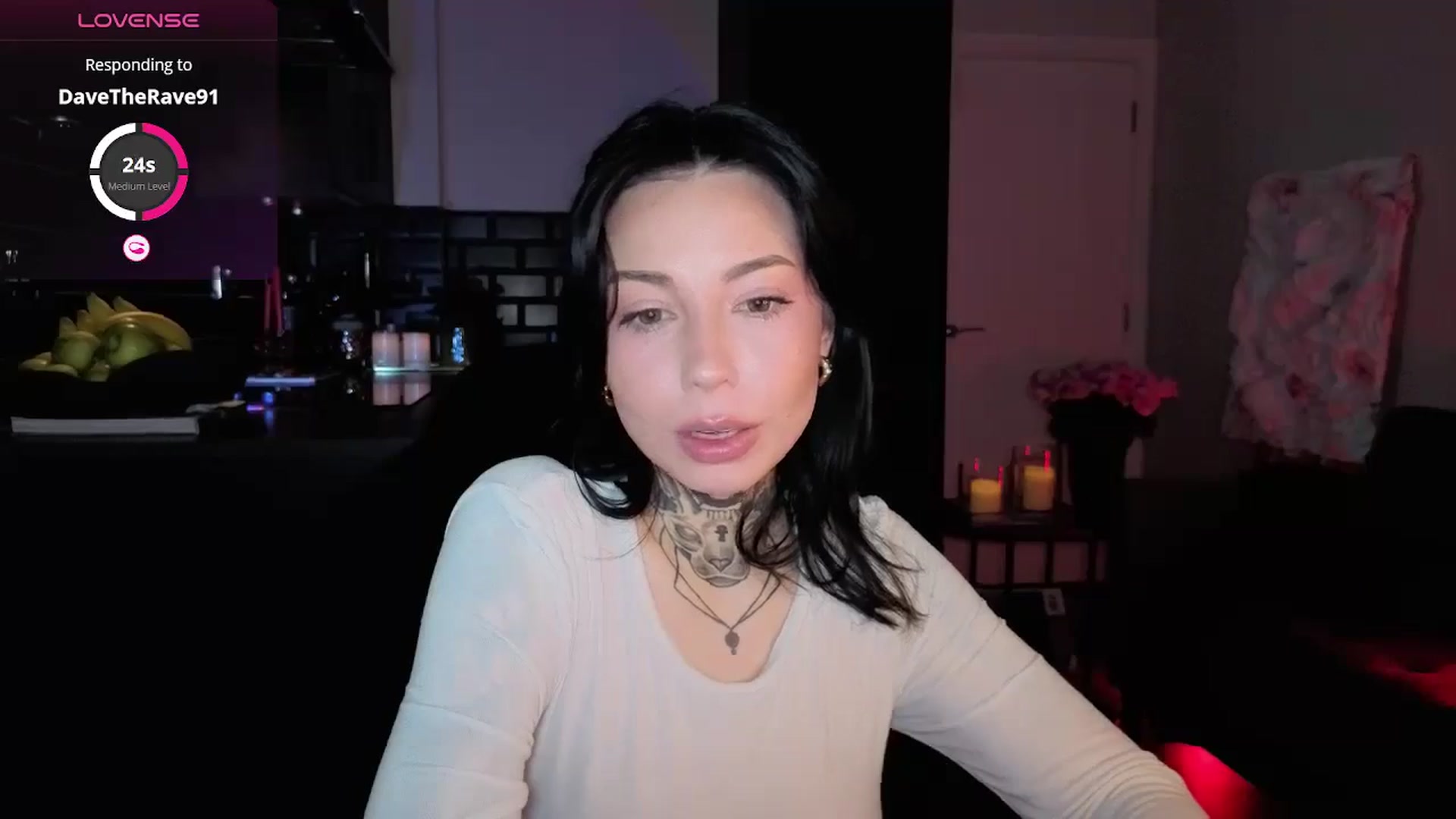 Gallery image thumbnail from Alice's myfreecams stream on, 12/25/2025, 07:23 image 19 of 20