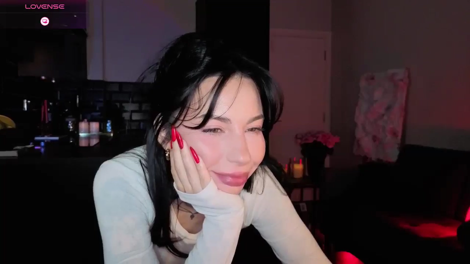 Gallery image thumbnail from Alice's myfreecams stream on, 12/25/2025, 07:23 image 11 of 20