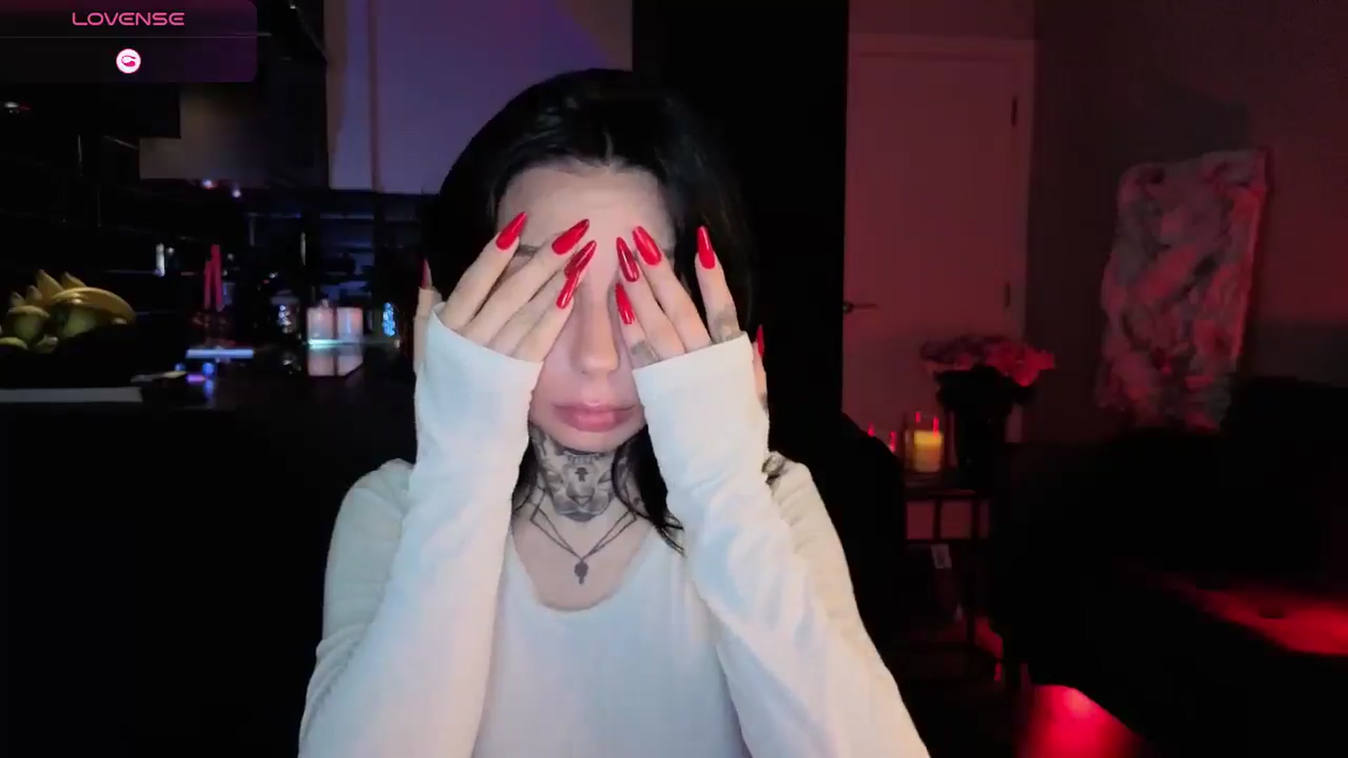 Gallery image thumbnail from Alice's myfreecams stream on, 12/25/2025, 09:20 image 9 of 20