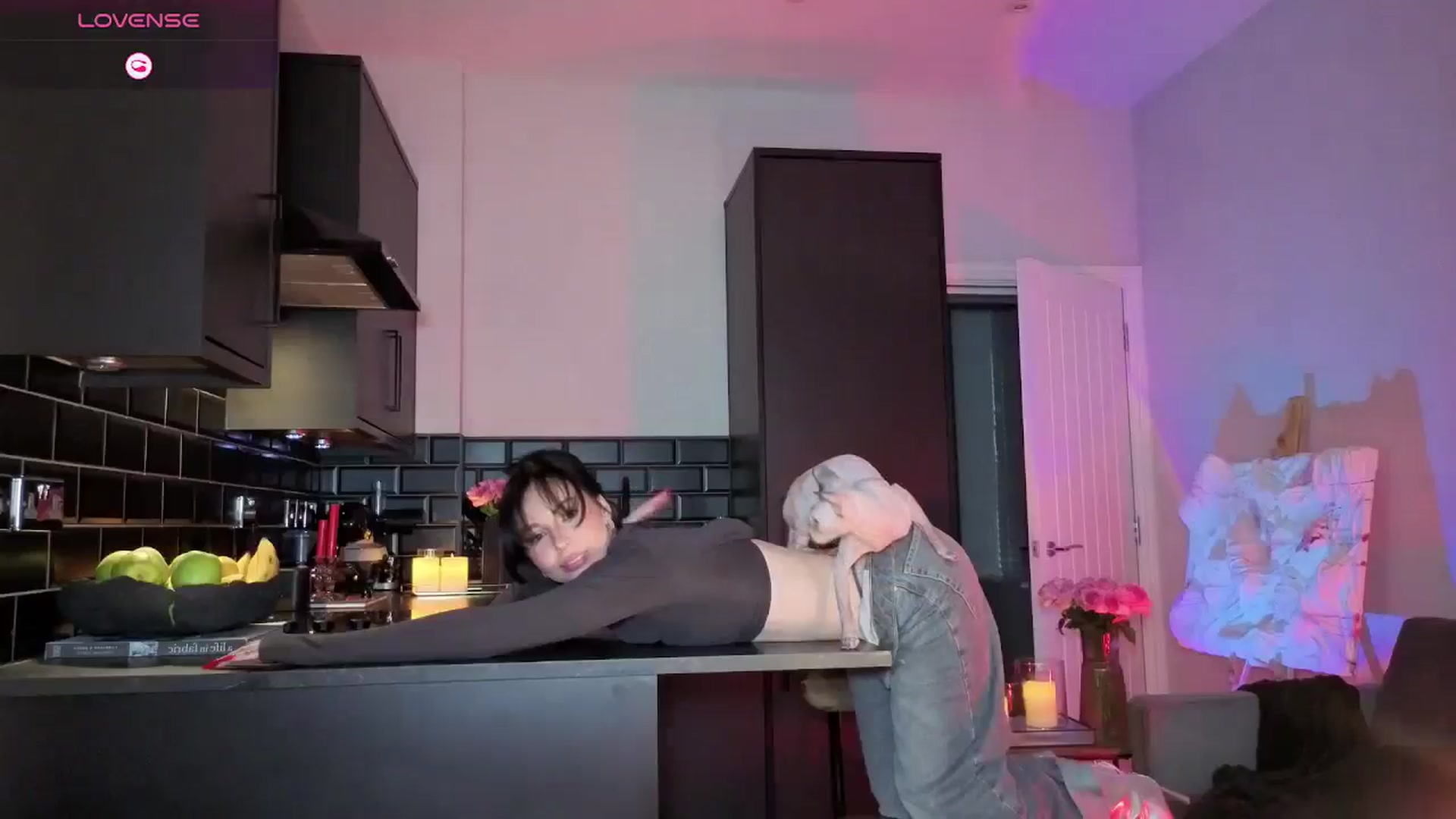 Gallery image thumbnail from Alice's myfreecams stream on, 12/30/2025, 10:06 image 16 of 20