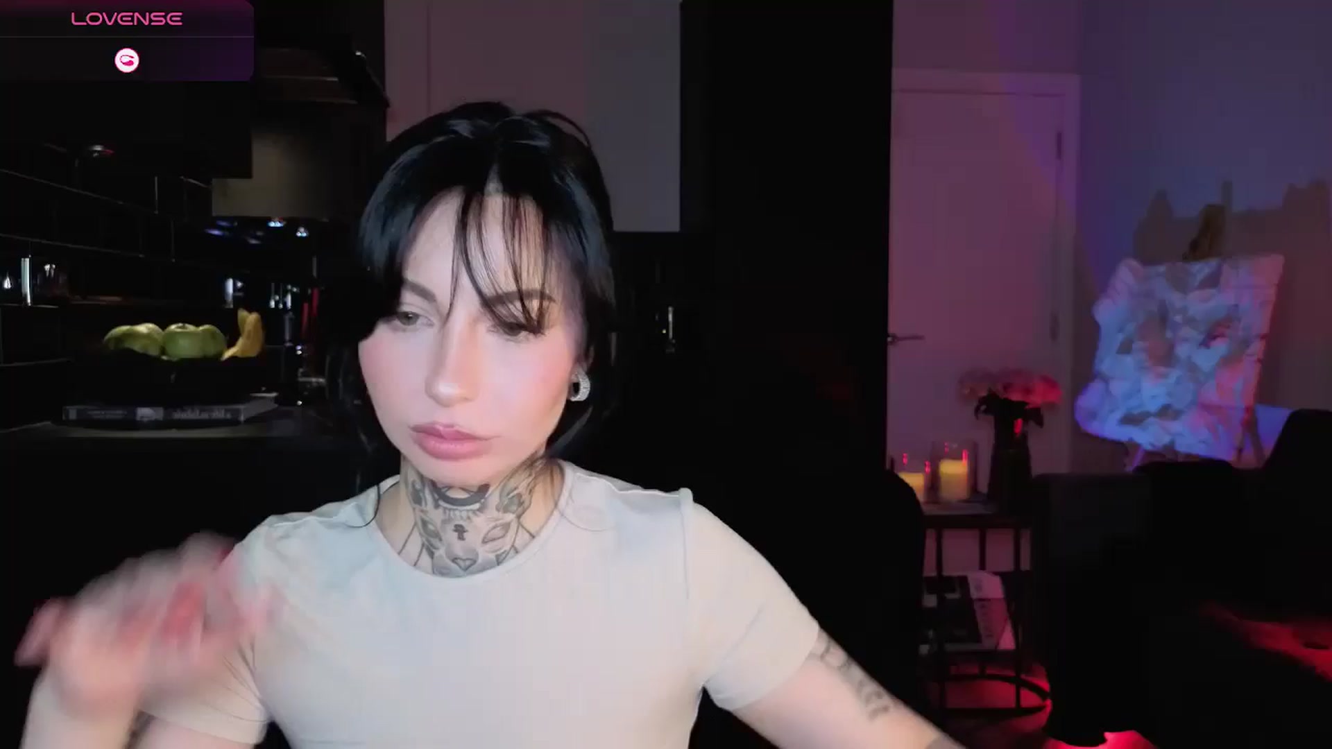 Gallery image thumbnail from Alice's myfreecams stream on, 12/30/2025, 10:06 image 1 of 20