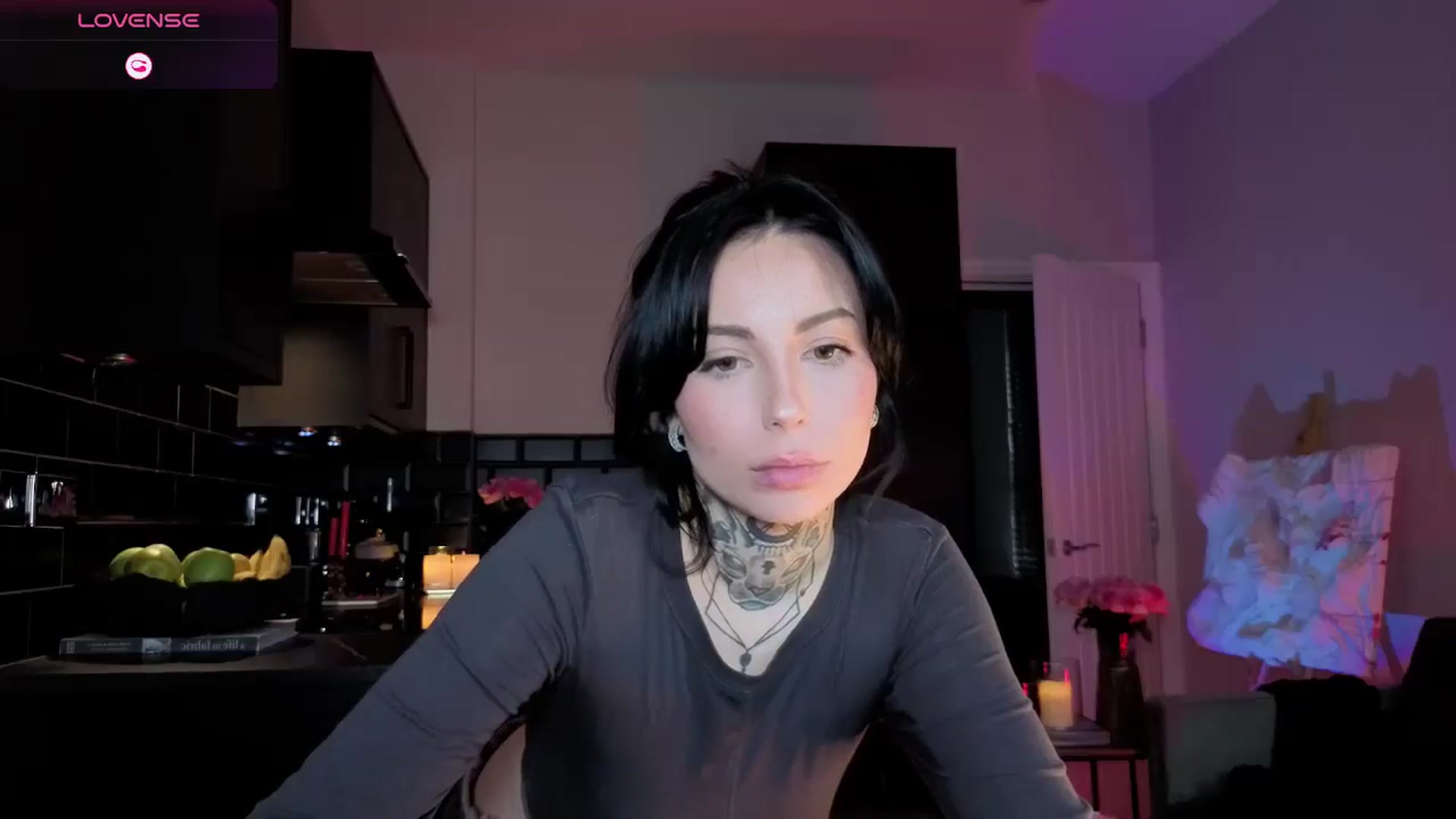Gallery image thumbnail from Alice's myfreecams stream on, 12/30/2025, 10:53 image 16 of 20