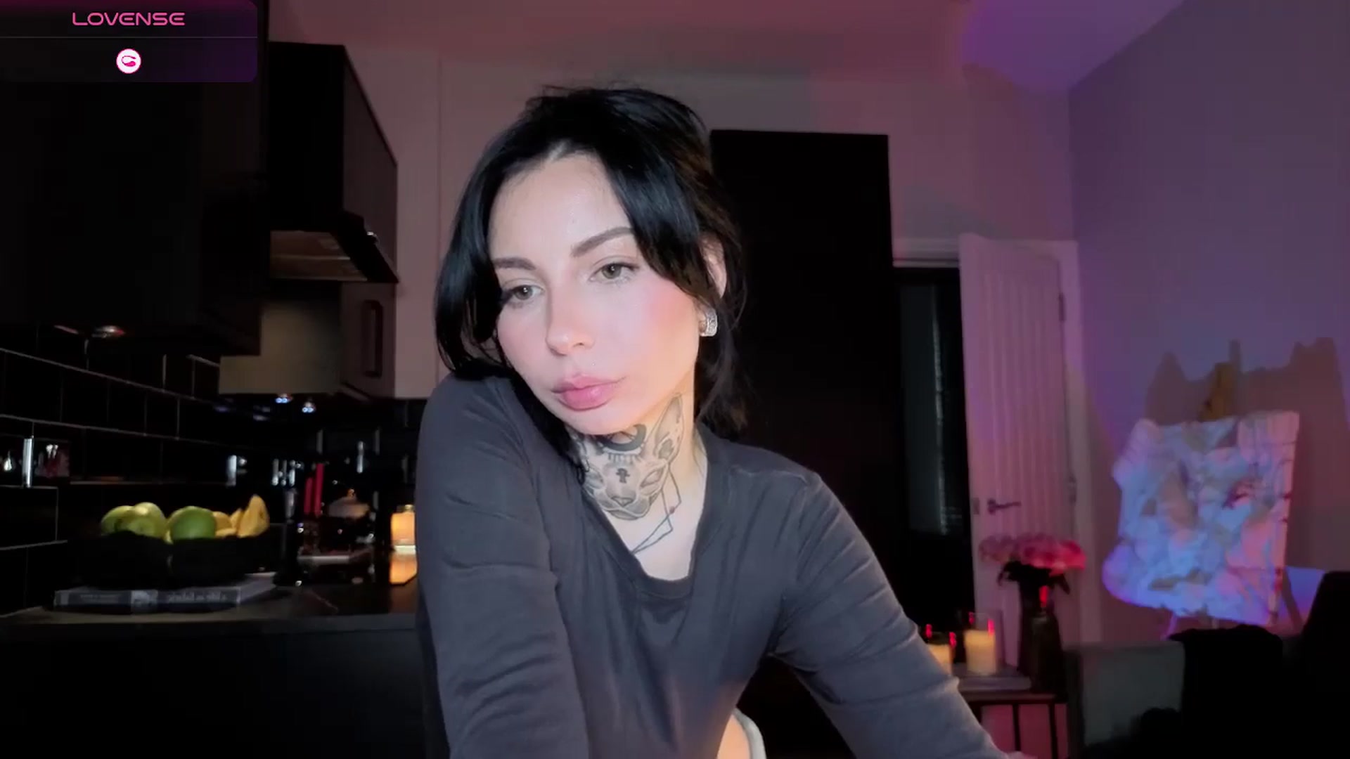 Gallery image thumbnail from Alice's myfreecams stream on, 12/30/2025, 10:53 image 17 of 20